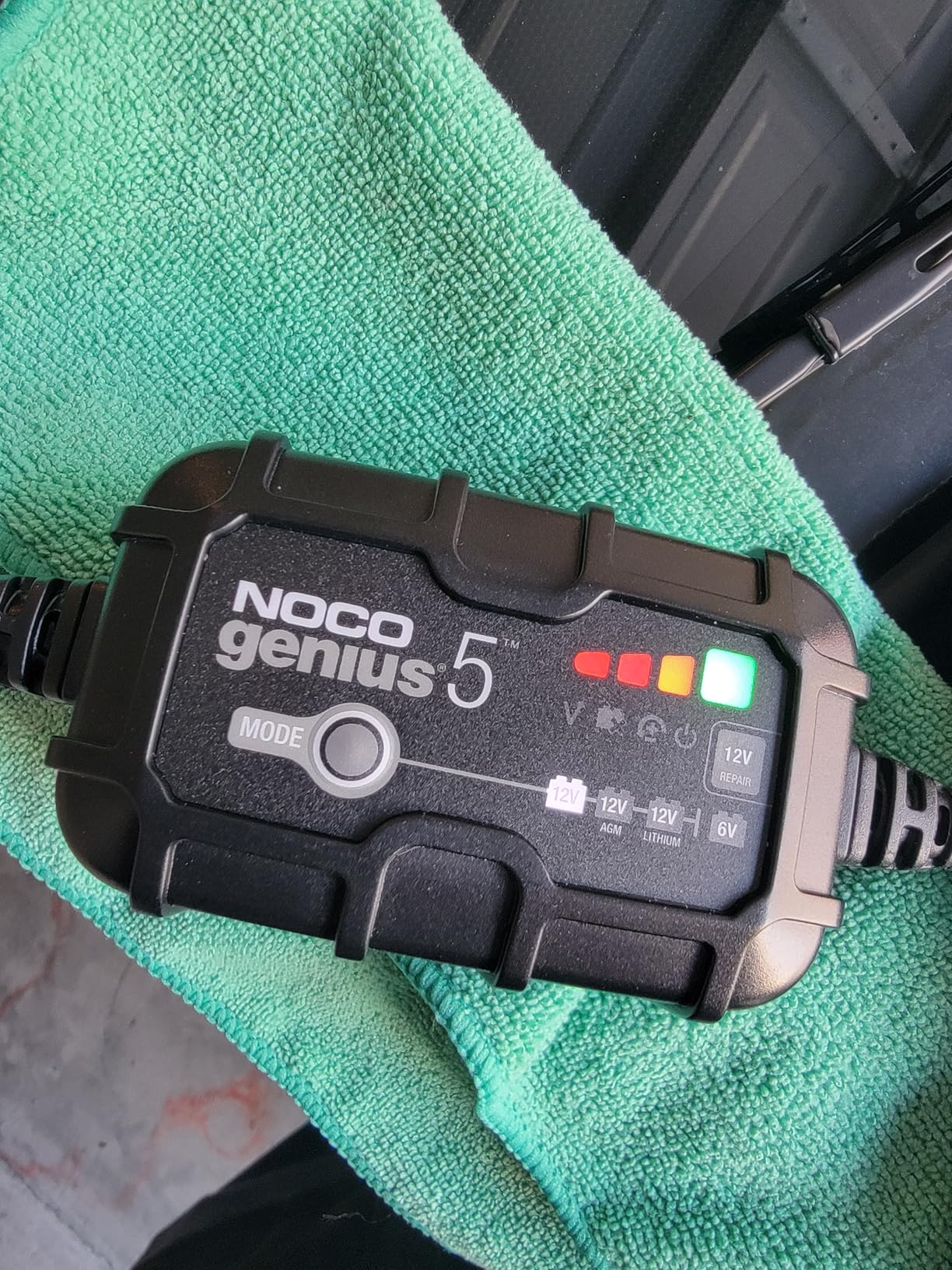 NOCO GENIUS5 5A 6/12V Smart Battery Charger, Trickle Charger & Maintainer | Overcharge Protection, Desulfator, Temperature Compensation, Force Mode, For Lead-Acid (Wet, Gel, AGM) & Lithium (LiFePO4) customer photo 2