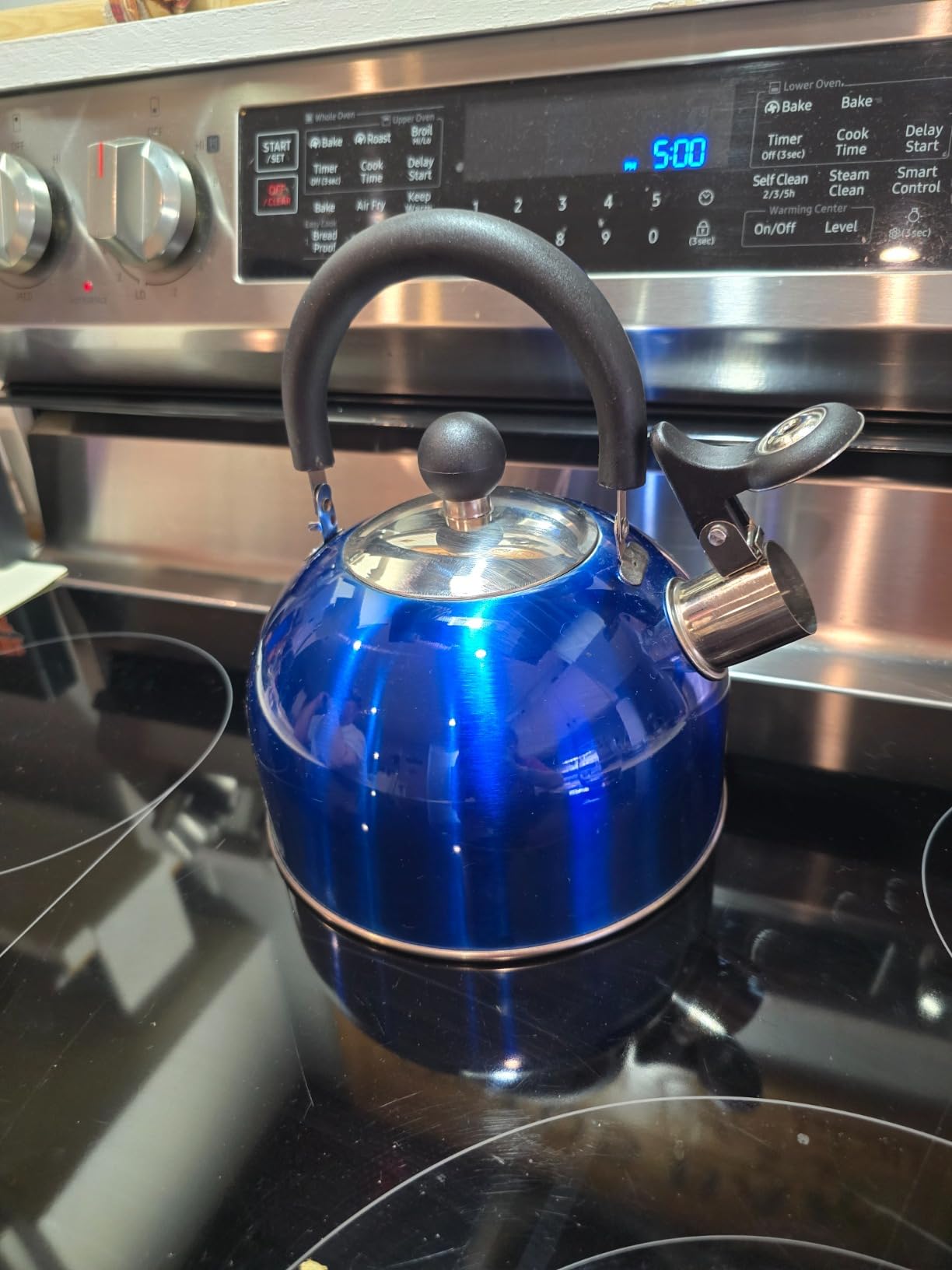 Lily's Home 2 Quart Stainless Steel Whistling Tea Kettle, the Perfect Stovetop Tea and Water Boiler for Your Home, Dorm, Condo or Apartment. Red customer photo 2