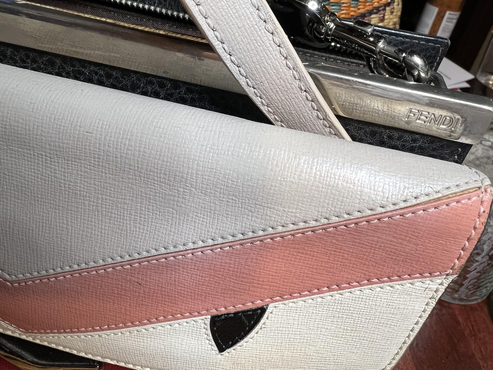 ARCSSAI ARCSSAL Leather & Vinyl Repair Kit, Sofa, Jacket, Car Seats and Purse. Leather Repair Kit. Super Easy Instructions to Match Any Color, Restore Any Material, Bonded, Italian, Pleather, Genuine customer photo 1