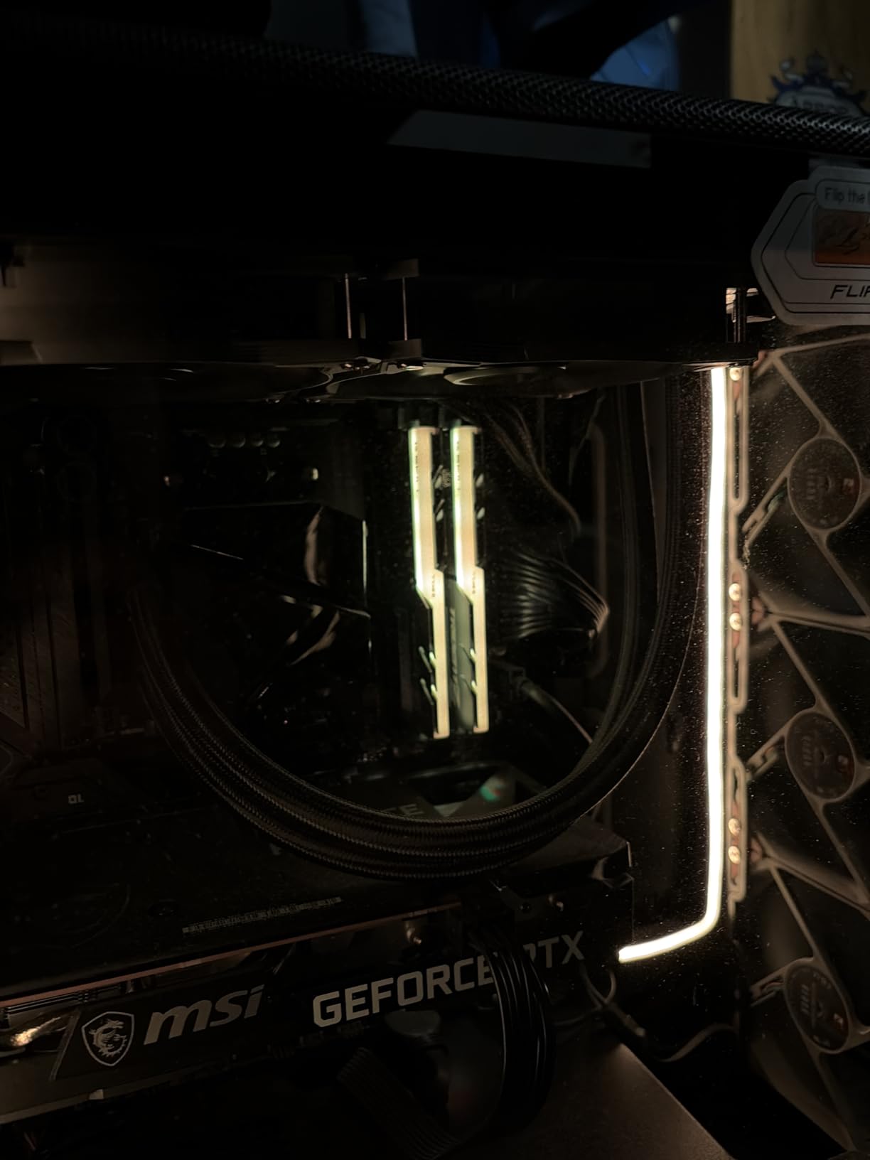 G.SKILL Trident Z RGB Series DDR4 RAM (XMP) 32GB (2x16GB) 3600MT/s CL18-22-22-42 1.35V Intel AMD Desktop Computer Memory U-DIMM (F4-3600C18D-32GTZR) customer photo 2