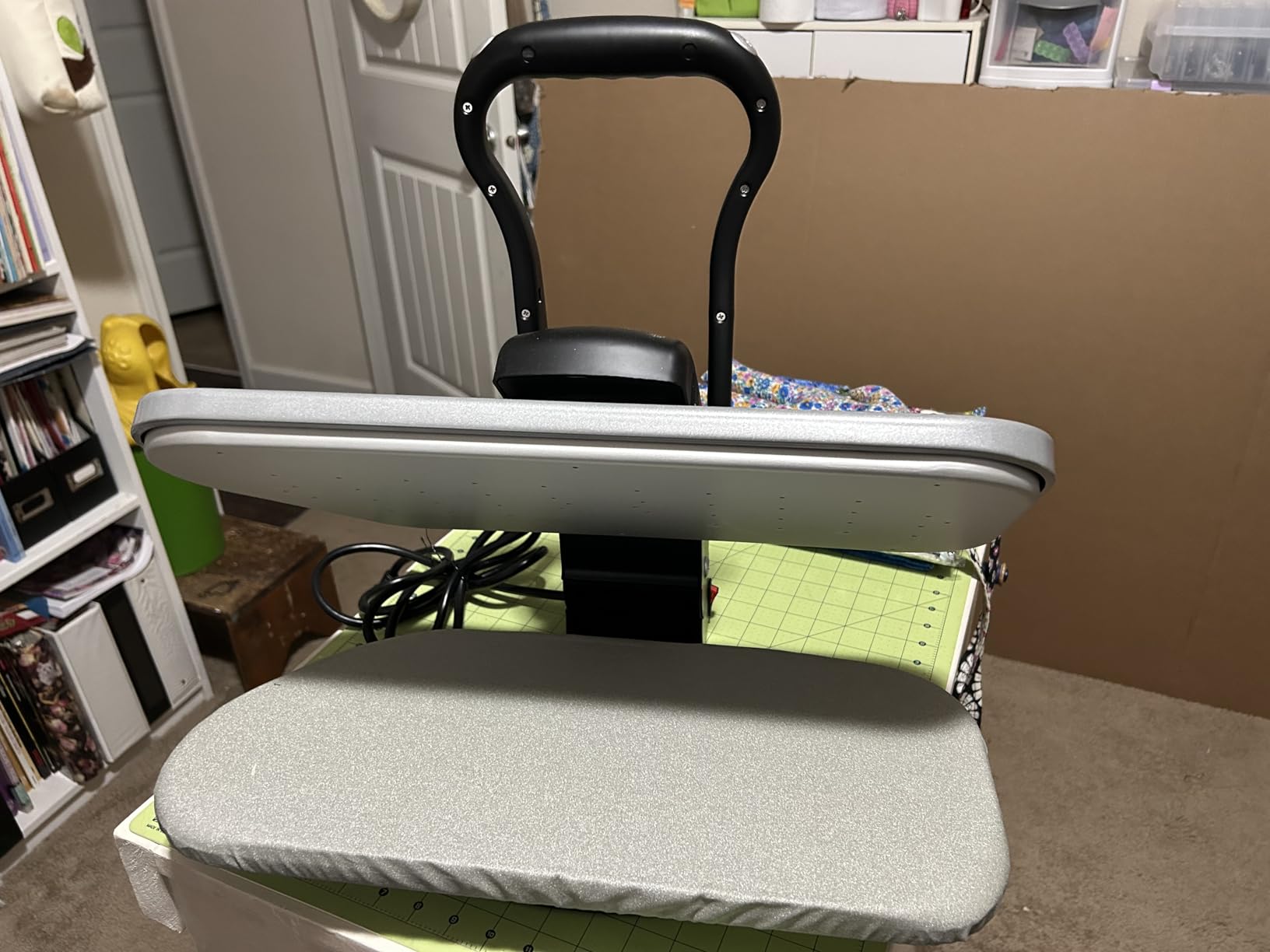 SINGER Intelligent Steam Press (1500W) | Professional Steamer with 26