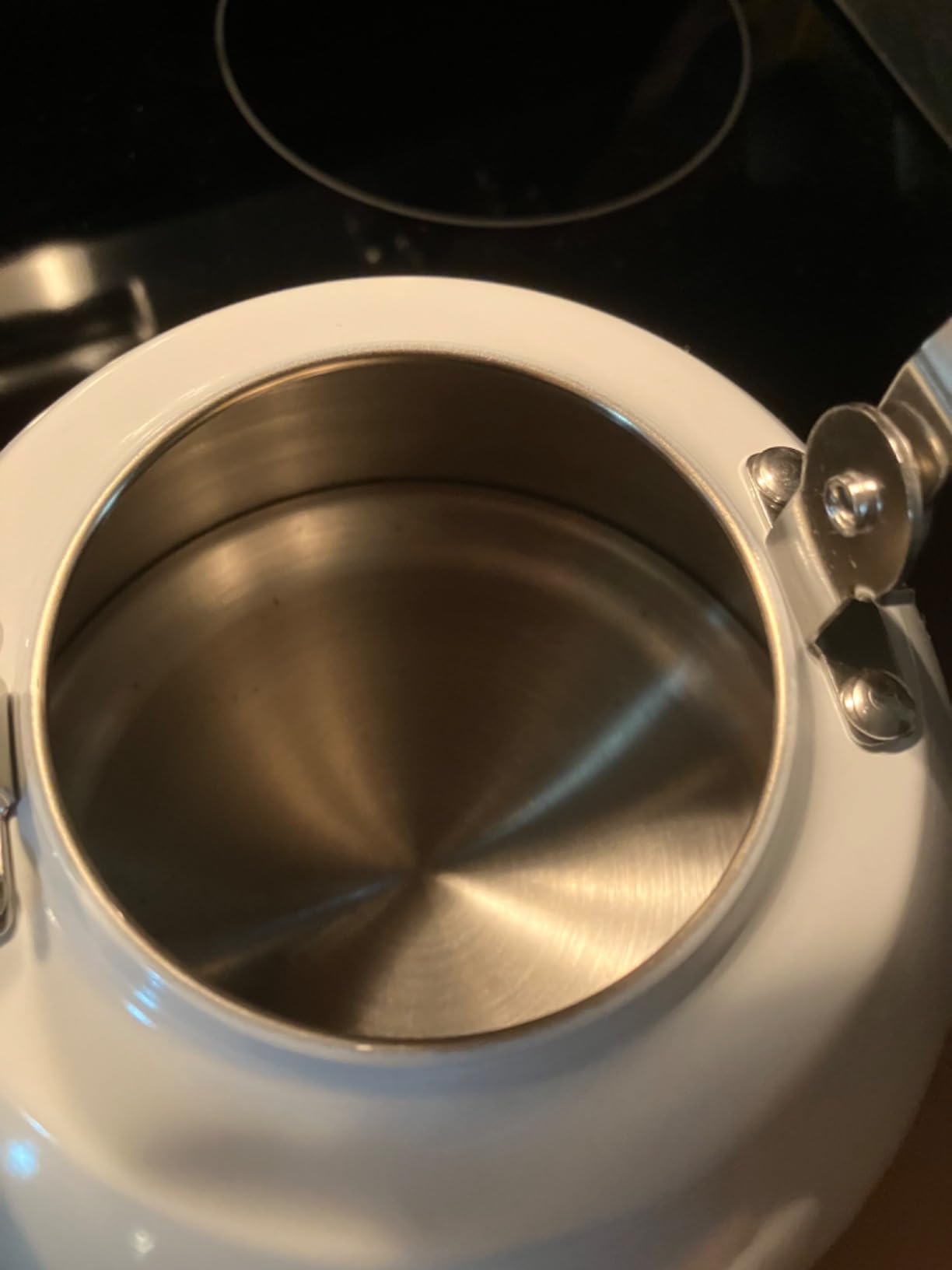 ROCKURWOK Tea Kettle, Tea Pot with Cool Touch Ergonomic Handle, Teapot Food Grade Stainless Steel, Tea Kettle Stovetop, Kettle Teapot, Whistling Tea Kettle, Small Tea Kettles, 1.6 Quart (Yellow) customer photo 1