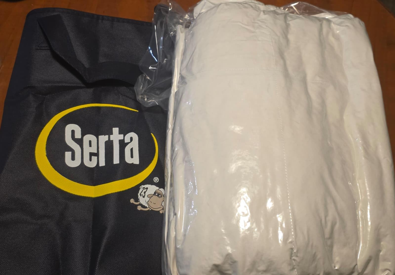 Serta Goose Feather Down Fiber Cotton Comforter King Size - 100% Cotton Duvet Insert - Hotel Luxury Hypoallergenic Bedding Comforter All Season Medium Warmth 106 x 90 Inch White customer photo 2