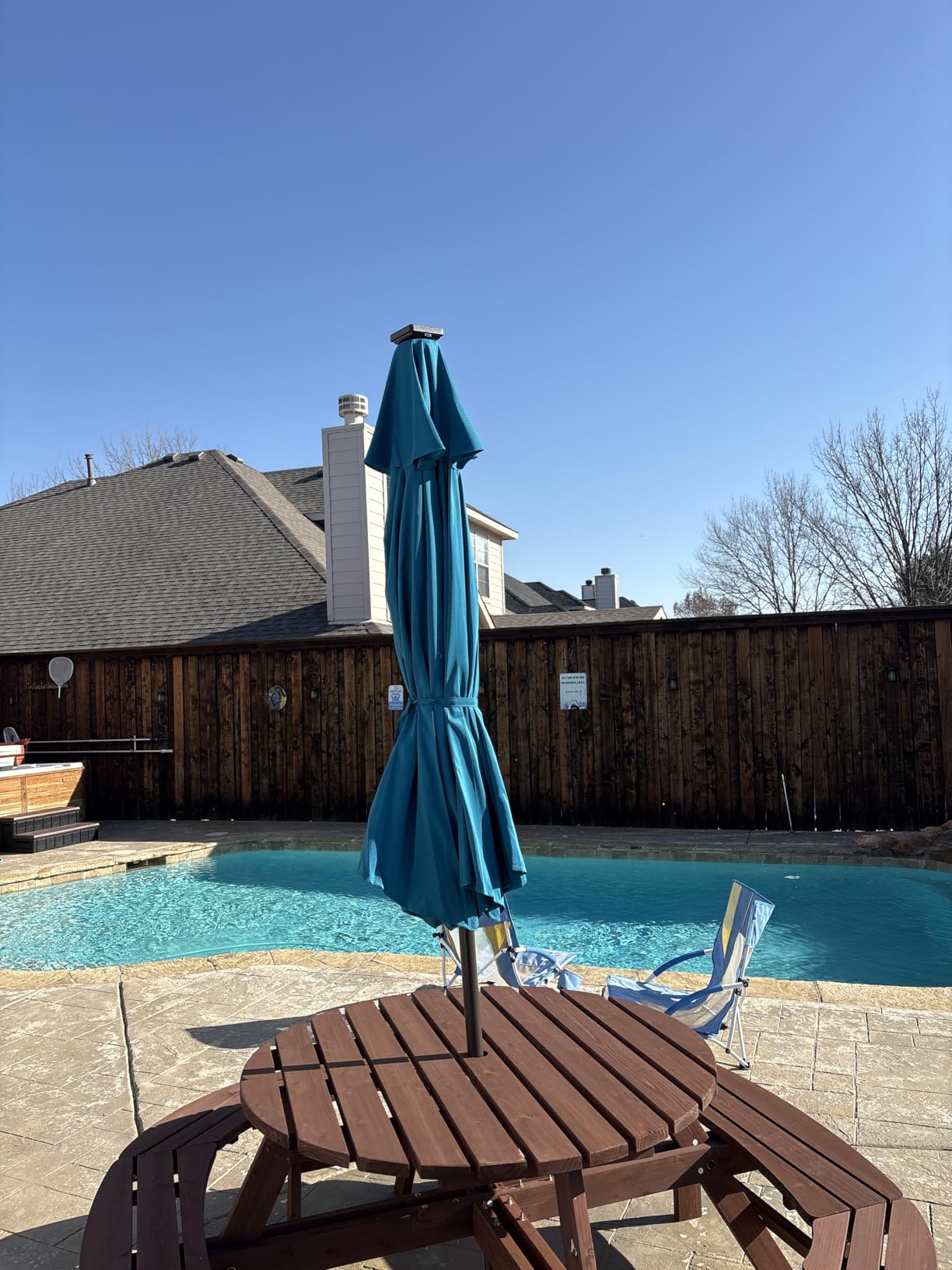 Blissun 9 ft Solar Umbrella 32 LED Lighted Patio Umbrella Table Market Umbrella with Tilt and Crank Outdoor Umbrella for Garden, Deck, Backyard, Pool and Beach (Cerulean) customer photo 1