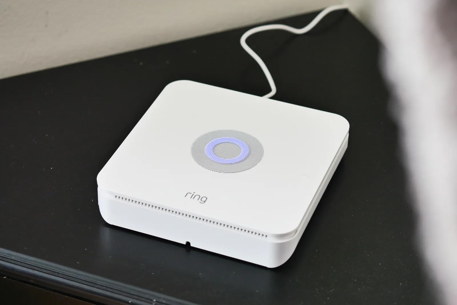 Ring Alarm Base Station (2nd Gen) - 104 dB Siren, Built-in Backup Battery, Connects to Ring Alarm Sensors and Keypad, sold separately customer photo 1