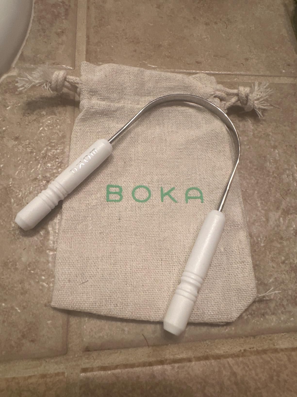 Boka Tongue Scraper for Adults & Kids with Case - Stainless Steel Tongue Cleaner w/Linen Travel Pouch - Scrubber to Remove Tongue Buildup and Freshens Breath (Pack of 1) customer photo 1