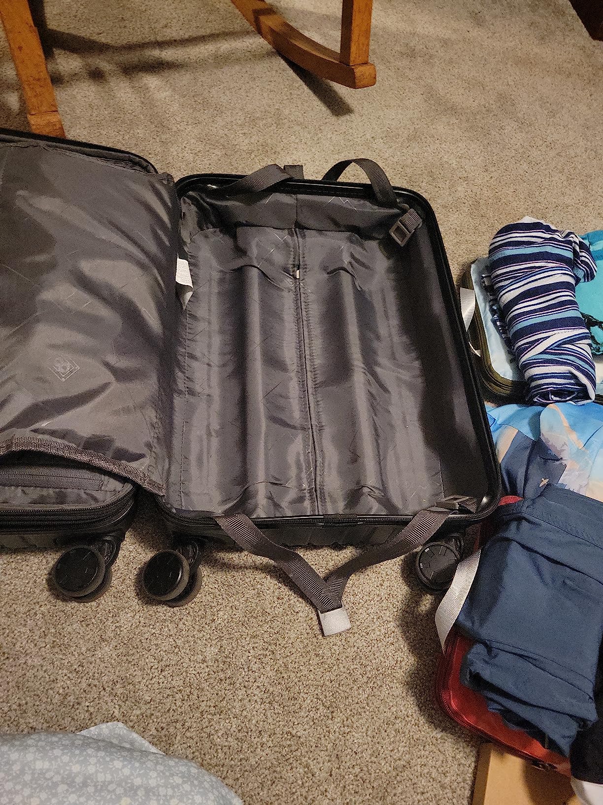 Grace Carry on Luggage Airline Approved, 20 Inch Expandable Hard Sided Luggages with Spinner Wheels, Harshell Small Rolling Suitcase for Women Men with Tsa Lock, Blue customer photo 2