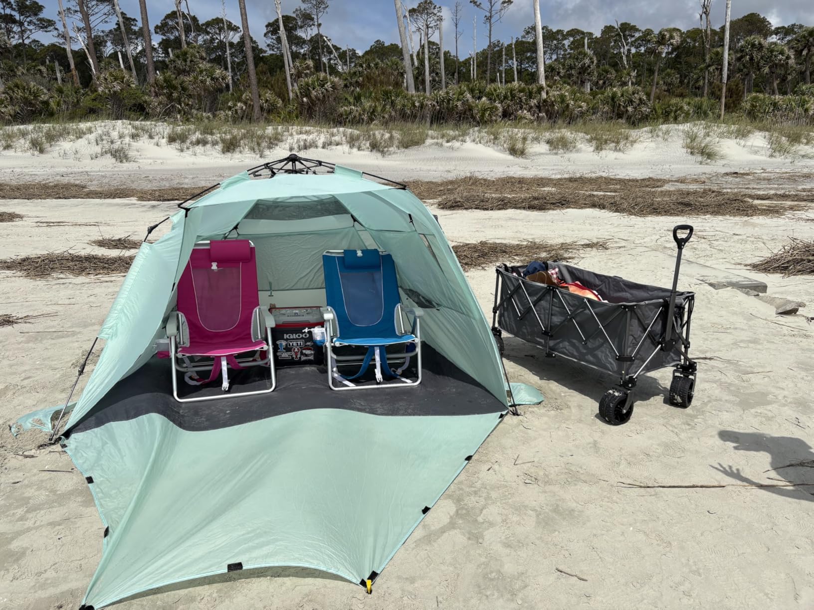 WhiteFang Deluxe Pop Up Beach Tent Sun Shade Shelter for 3-4/5-6 Person, UV Protection, Extendable Floor with 3 Ventilating Windows Plus Carrying Bag, Stakes, and Guy Lines customer photo 1