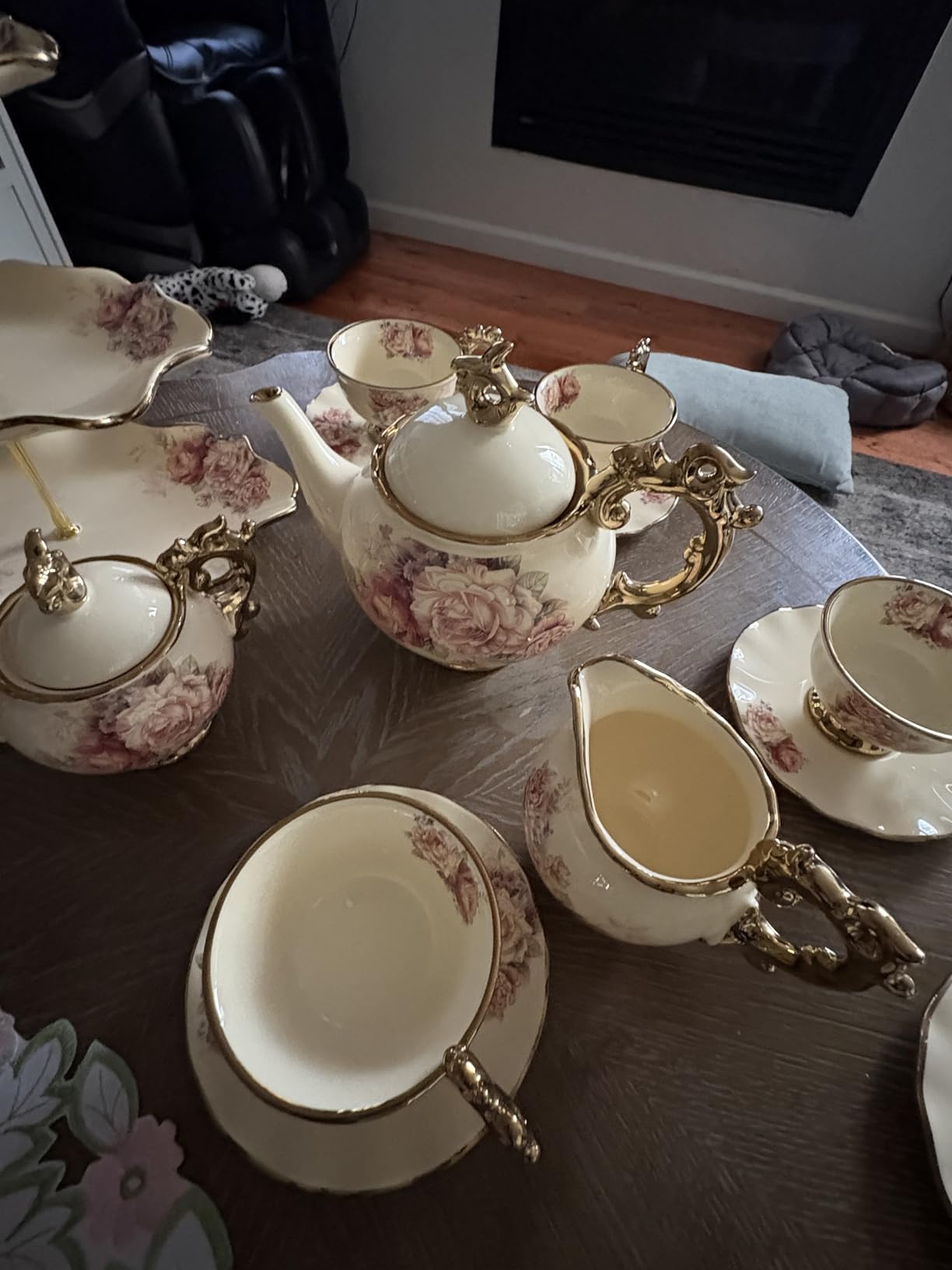 fanquare 15 Pieces British Porcelain Tea Set, Floral Vintage China Coffee Set, Wedding Tea Service for Adult, Big Tea Cup customer photo 1