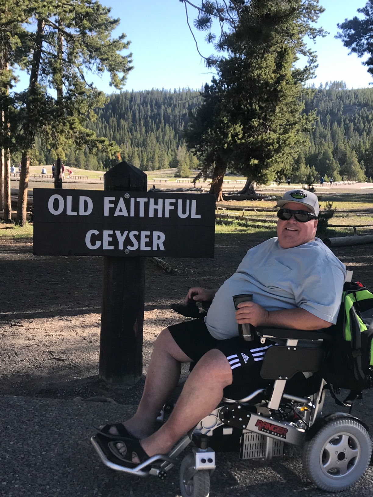 Porto Mobility Ranger Quattro (The Beast) Ultra Exclusive Foldable Electric Wheelchair Heavy Duty, Holds 550lbs 1000W Horse Power Dual Motor Folding Power Wheelchair (Silver, XL (Special Edition)) customer photo 2