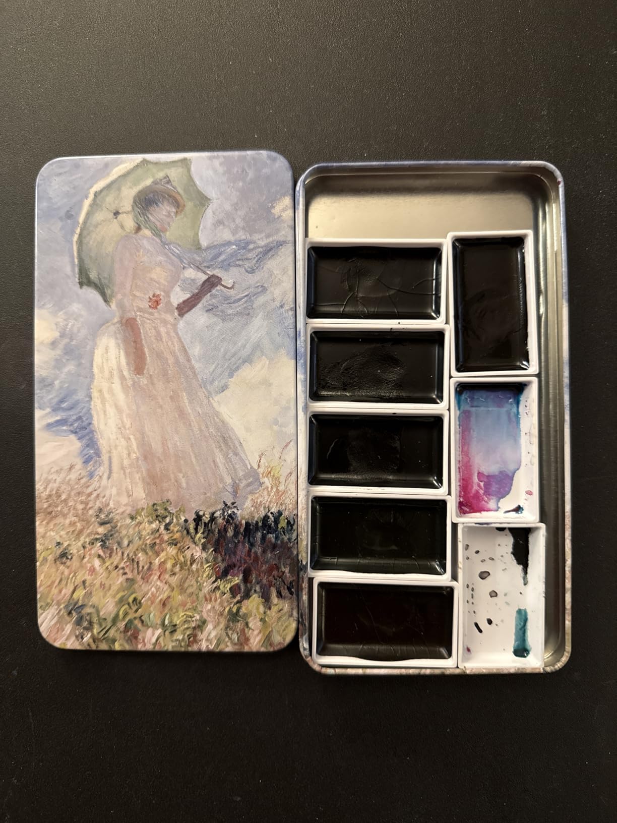 FCLUB Watercolor Palette Tin Box with 20 Full Pans, Empty Magnetic Squares - Metal Art Paint Mixing Tray for Watercolor Painting, Portable Paint Box for Artists customer photo 1