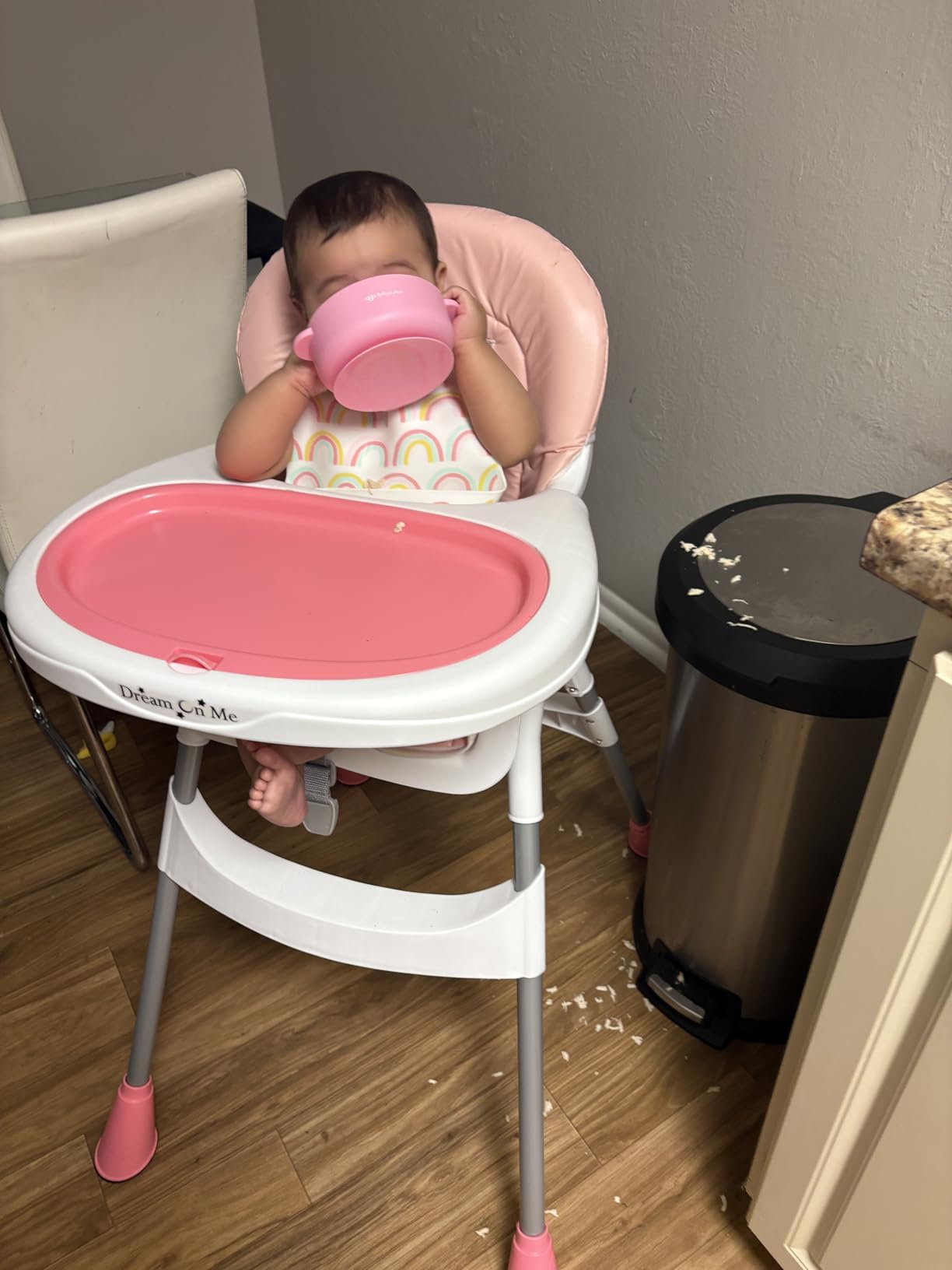 Dream On Me TableTalk 2-in-1 Convertible High Chair, 5-Point Harness, Gray | Dishwasher Safe Tray, Steel Frame, Easy to Clean Removable Seat Pad, For 6-36 months Toddlers, Compact & Quick Folding Design customer photo 1