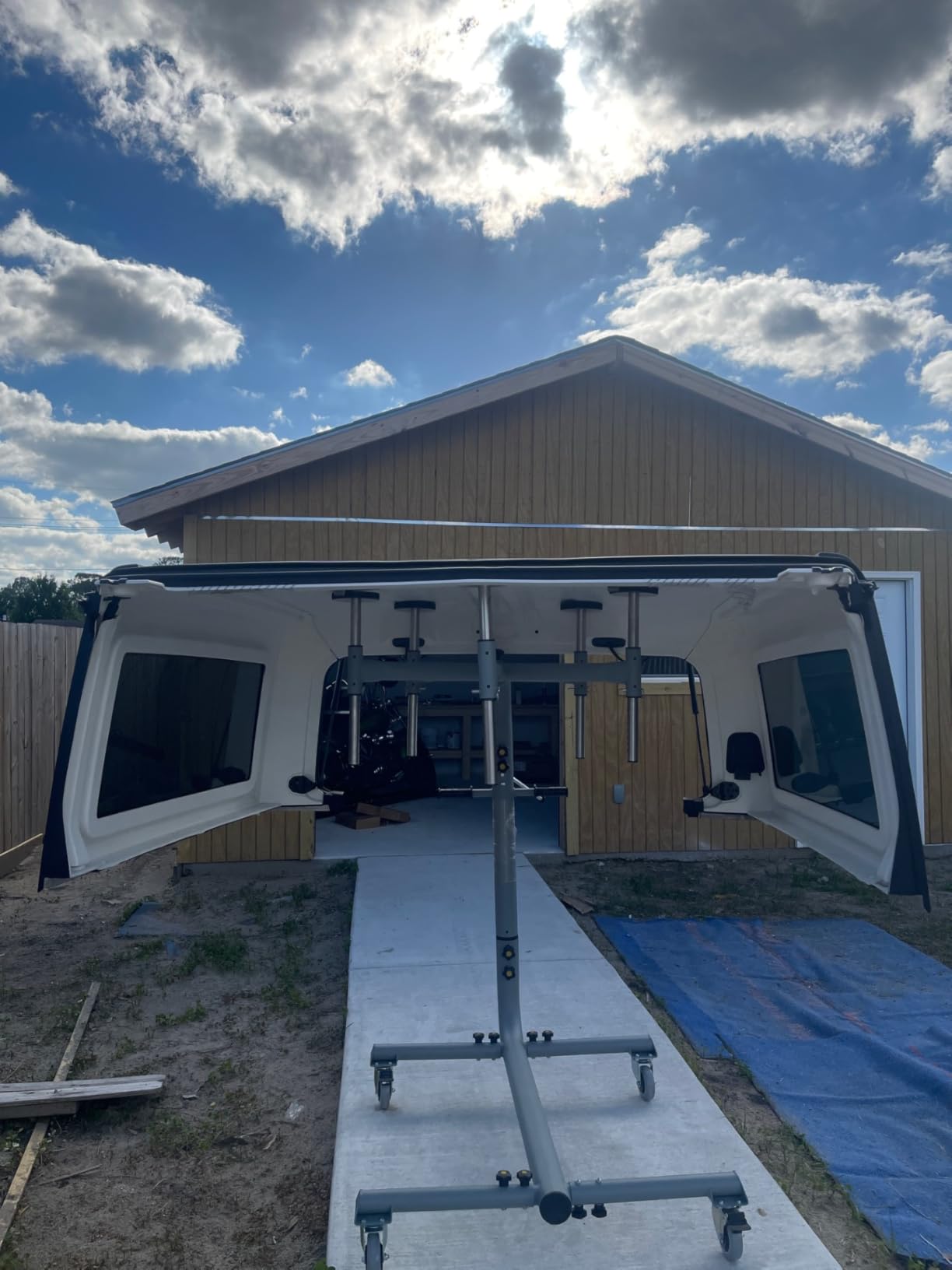 Hard Top Remover Lift for Jeep Wranglers: 2007-to-Present JK/JKU/JL/JLU + CJ, 2&4 Door + Lifted Jeeps. Quick & Easy Assembly. One Person System. Hardtop Removal/Installation in Minutes. Patented customer photo 2