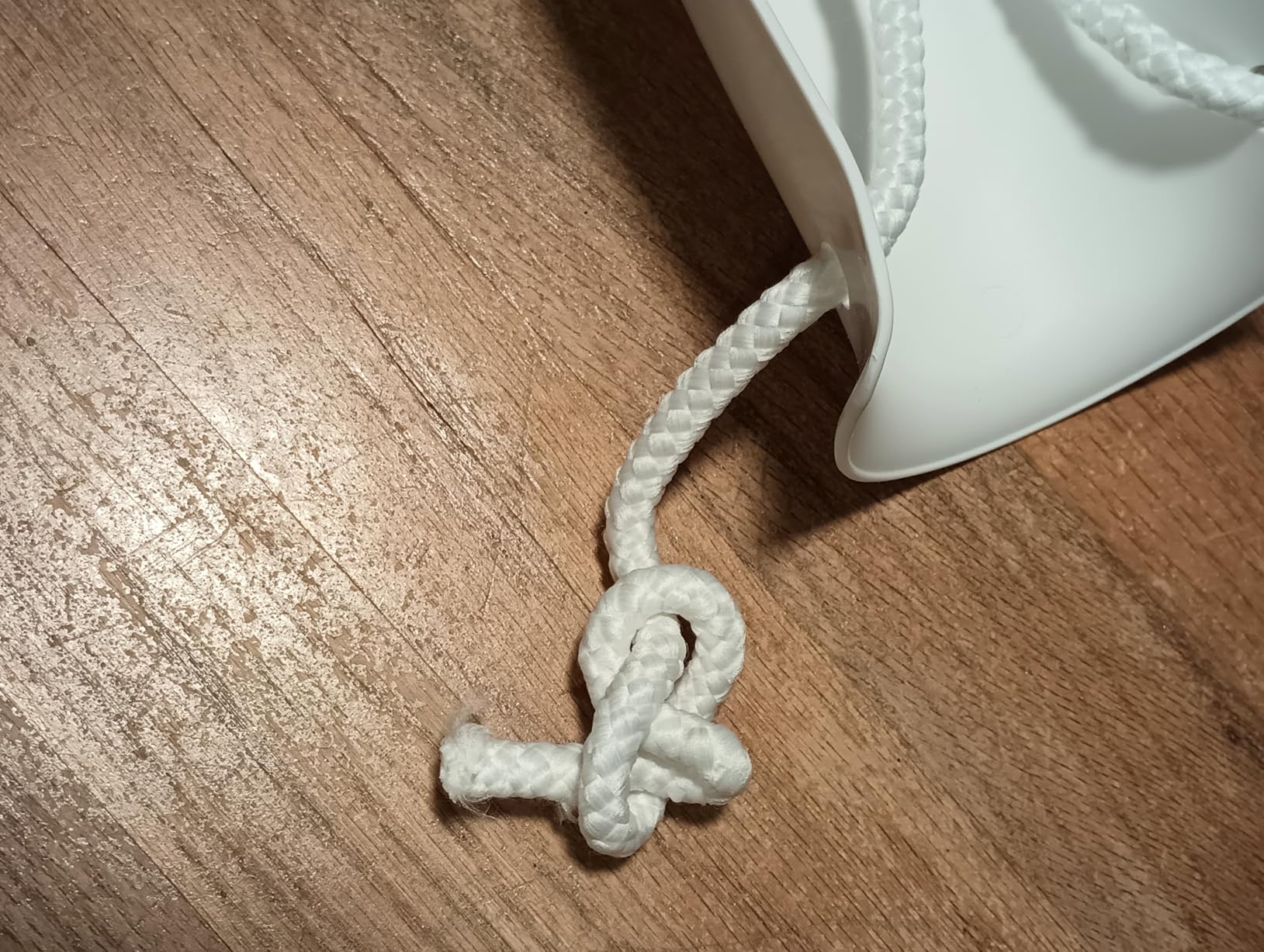 KEKOY 4INCH Sock Aid for Putting on Socks, Sock Assistant Device No Bending with Foam Handles & Long Rope, Sock Helper/Puller Aid Easy Put on for Seniors, Disabled, After Surgery Recovery(White) customer photo 1