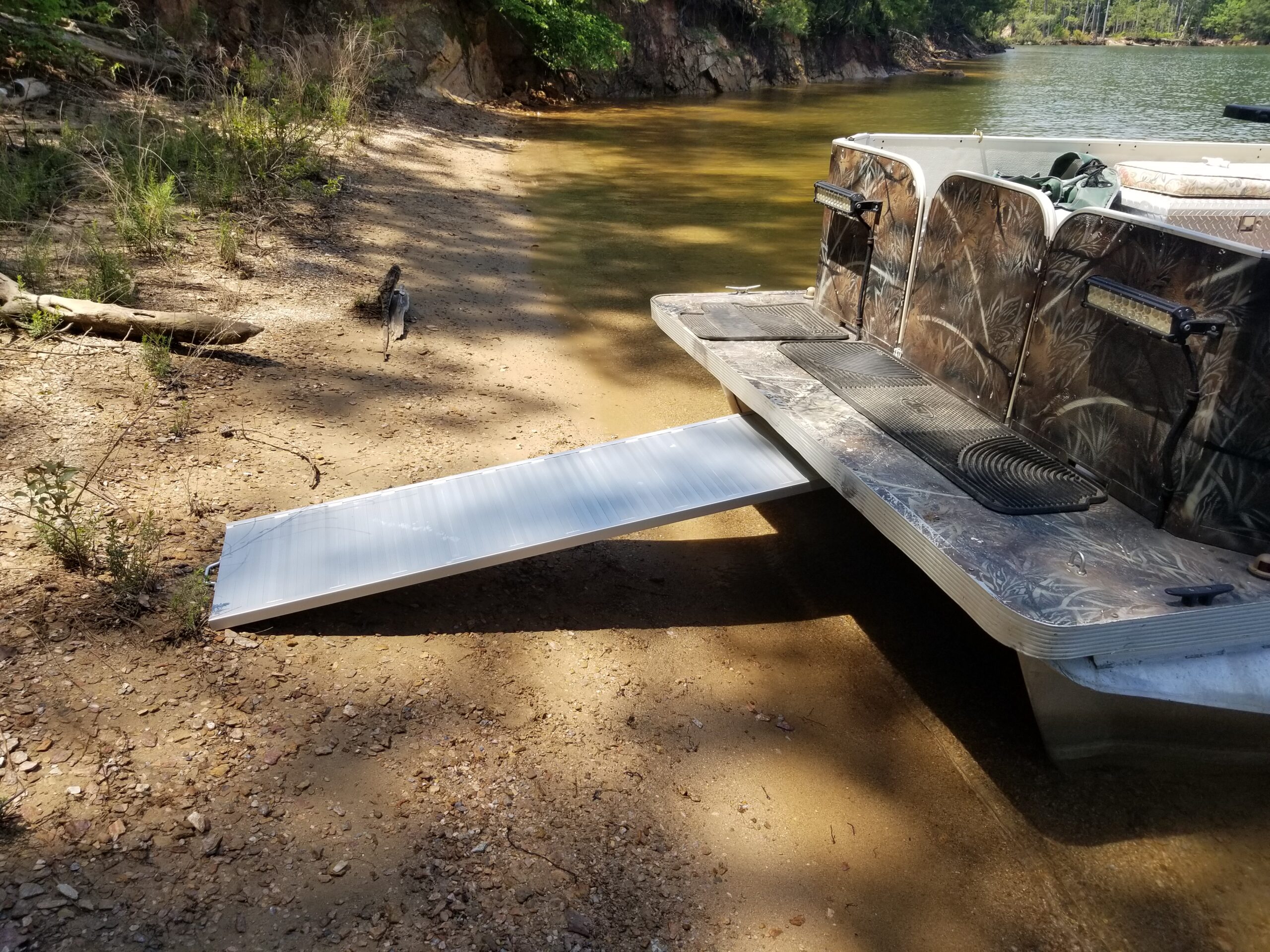 RecPro Pontoon Boat Aluminum Loading Ramp for Shore and Dock Boarding | 600lb Capacity | Non-Slip Surface customer photo 1