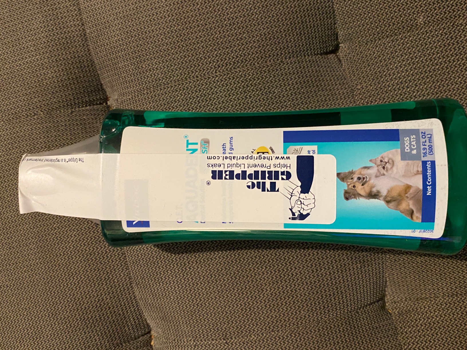 Virbac C.E.T. AQUADENT FR3SH Dental Solution for Dogs & Cats, 500 ml - Supports Dental Health & Fresher Breath customer photo 1