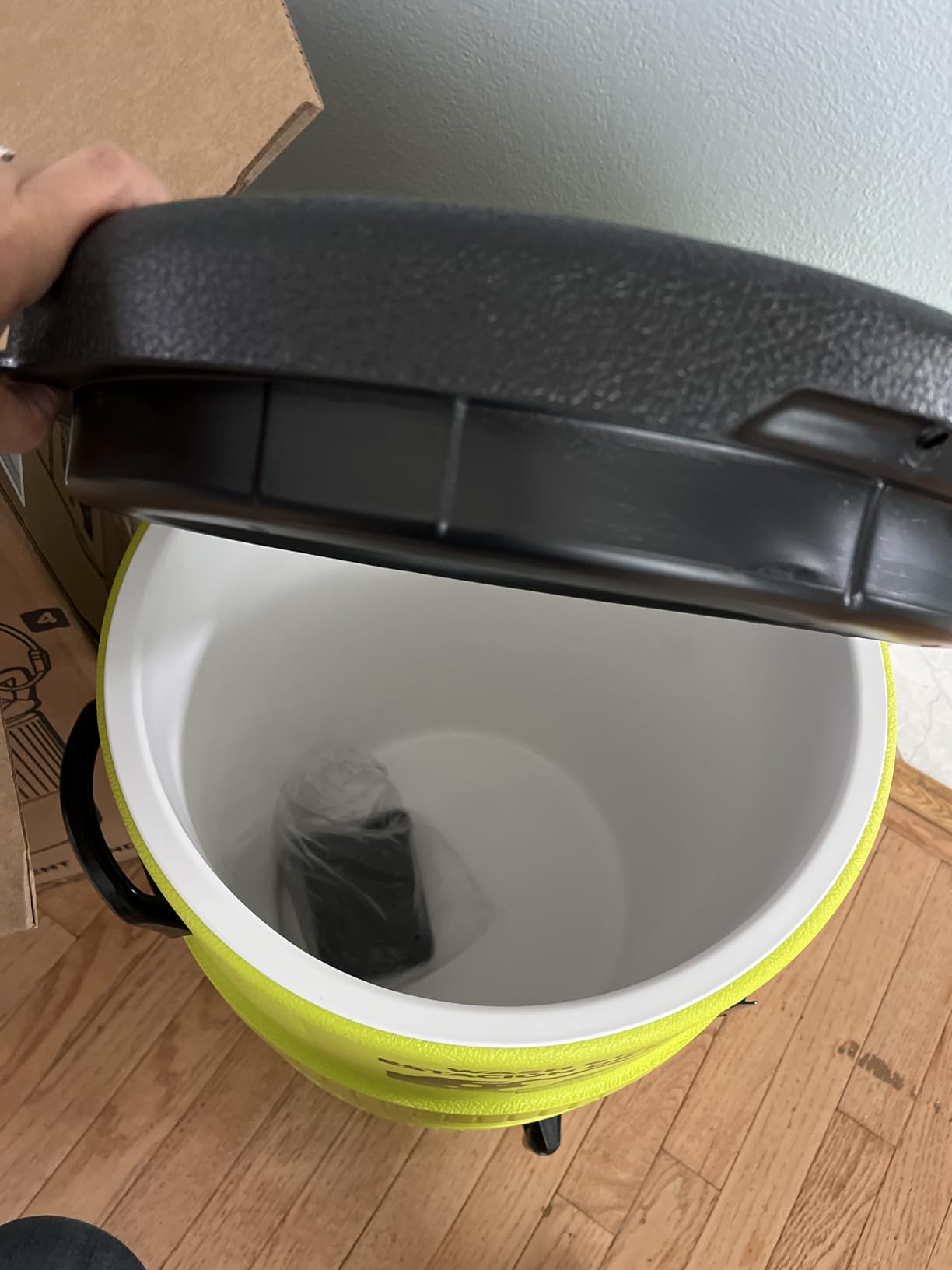 Igloo Sports Cooler | Insulated Beverage Dispenser with Spout customer photo 2