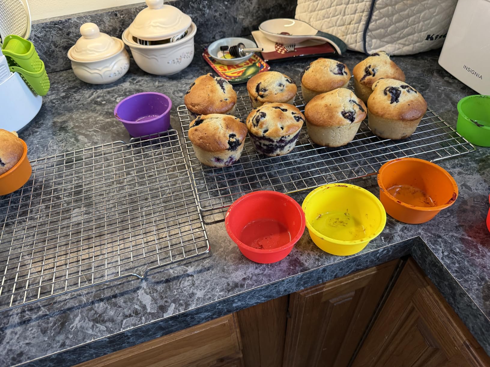 Professional Silicone Baking Cups | Premium 12 Piece Set | Reusable Cupcake Muffin Pans | BPA Free customer photo 2