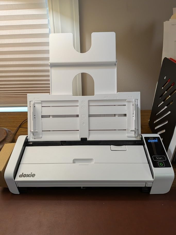Doxie Pro DX400 - Duplex Document Scanner and Receipt Scanner customer photo 1