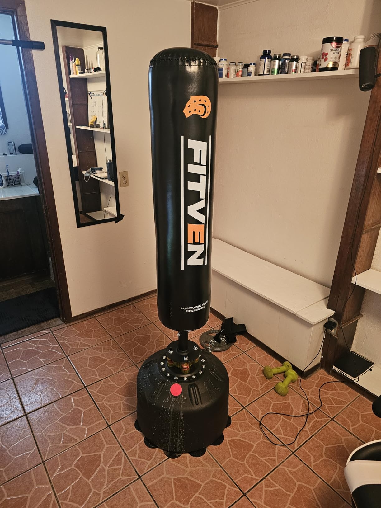 FITVEN Freestanding Punching Bag with Boxing Gloves customer photo 1