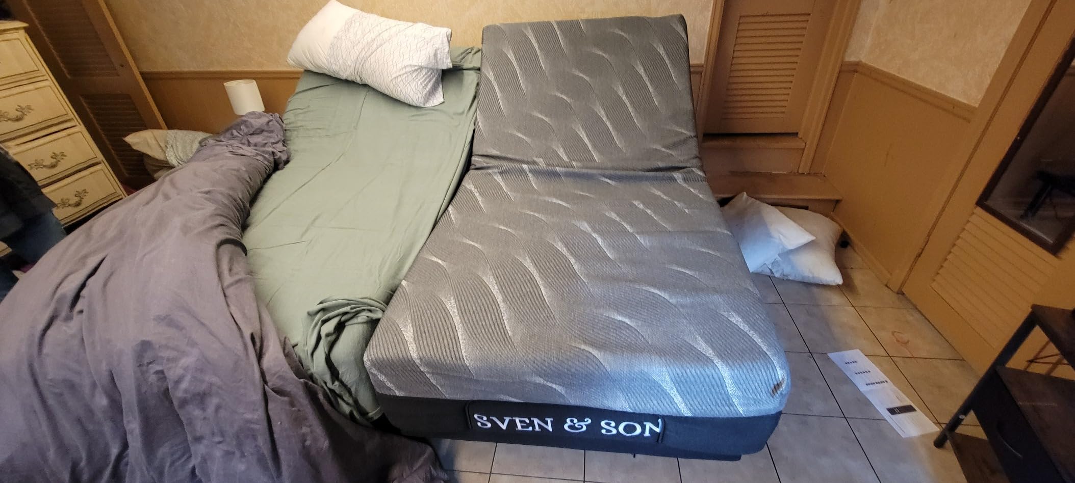 Sven & Son Bliss Adjustable Bed Base Frame + 14 inch Hybrid Spring Matt (Medium Soft), Head and Foot Lift, Lumbar, Pillow-Tilt, Massage, Under-Bed Lights, USB, Memory, Zero Gravity - Queen customer photo 2