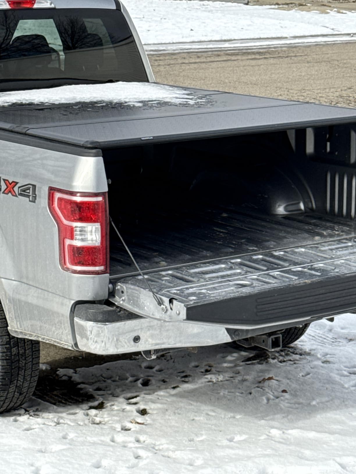 MOSTPLUS 5.5FT Roll-Up Soft Vinyl Truck Bed Tonneau Cover Compatible for 2009-2025 2026 Ford F150 F-150 Short Bed On Top (67Inch) customer photo 2