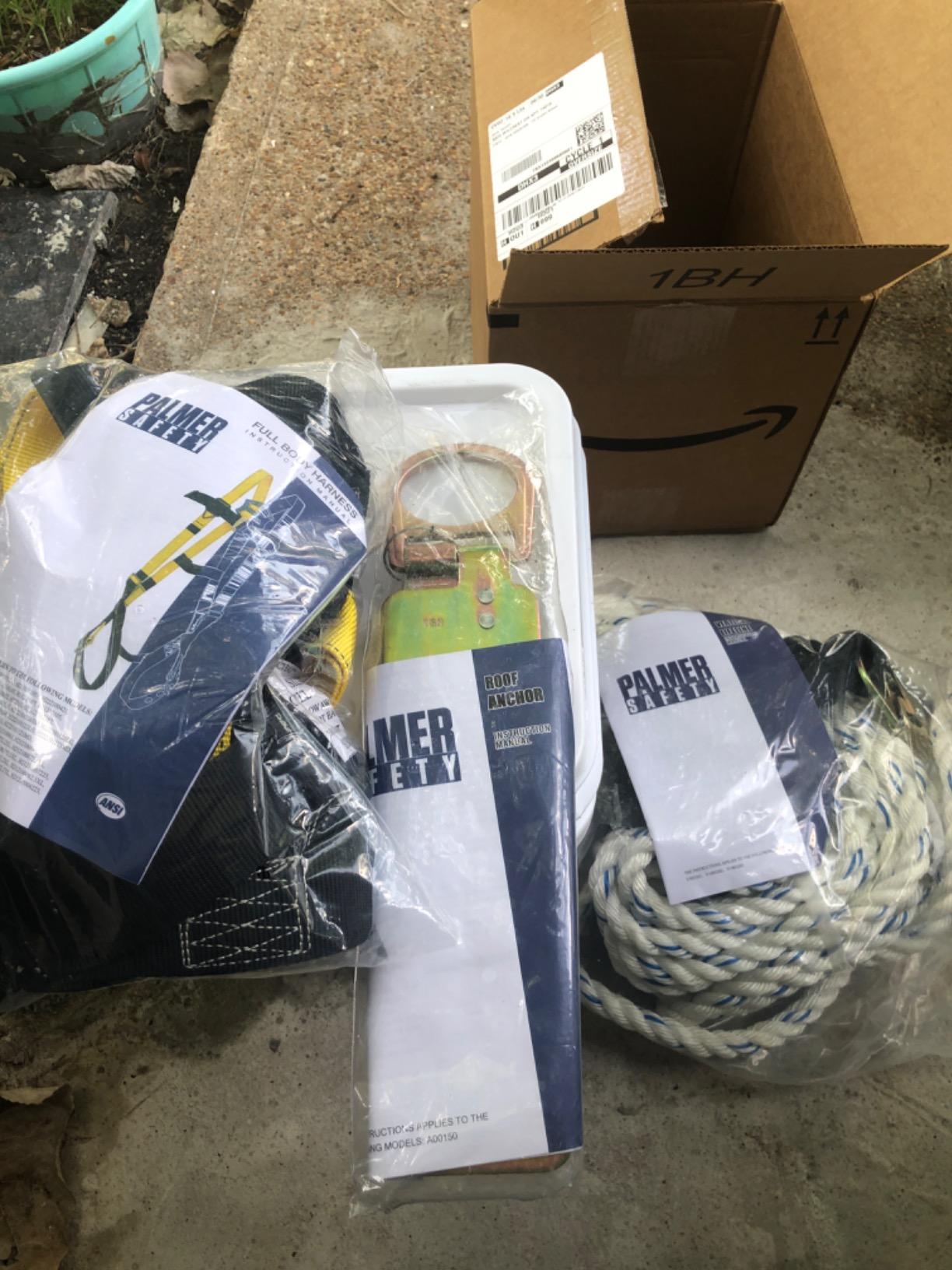 Palmer Safety Fall Protection Roofing Bucket Kit I Full-Body Harness, 50' Vertical Rope & Anchor Set I Safety Harness Kit customer photo 1