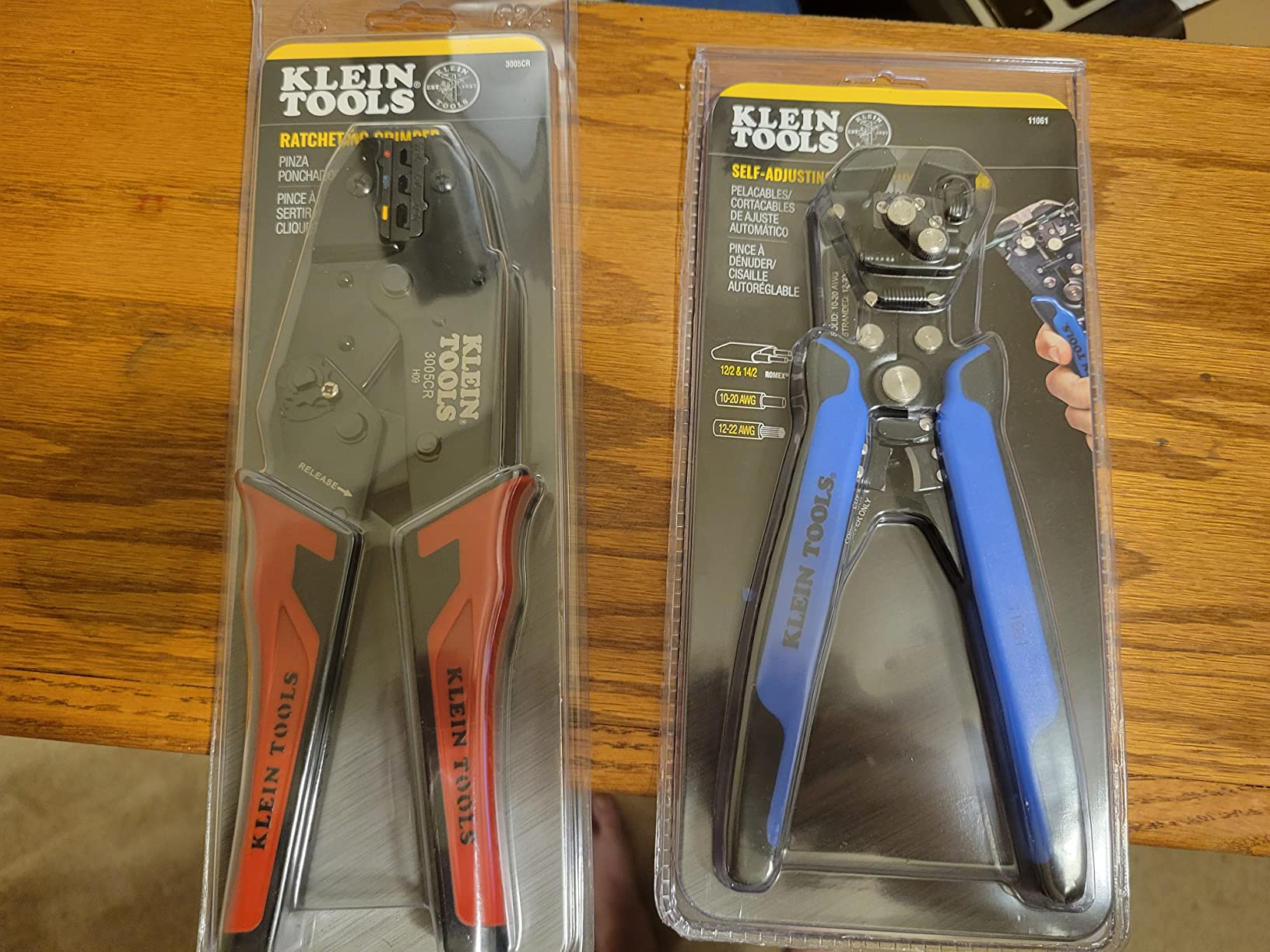 Klein Tools 80013 Wire Stripper / Ratcheting Crimper, Electrical Crimping Tool Kit with Automatic Wire Stripper and Ratcheting Insulated Terminal Crimper customer photo 1