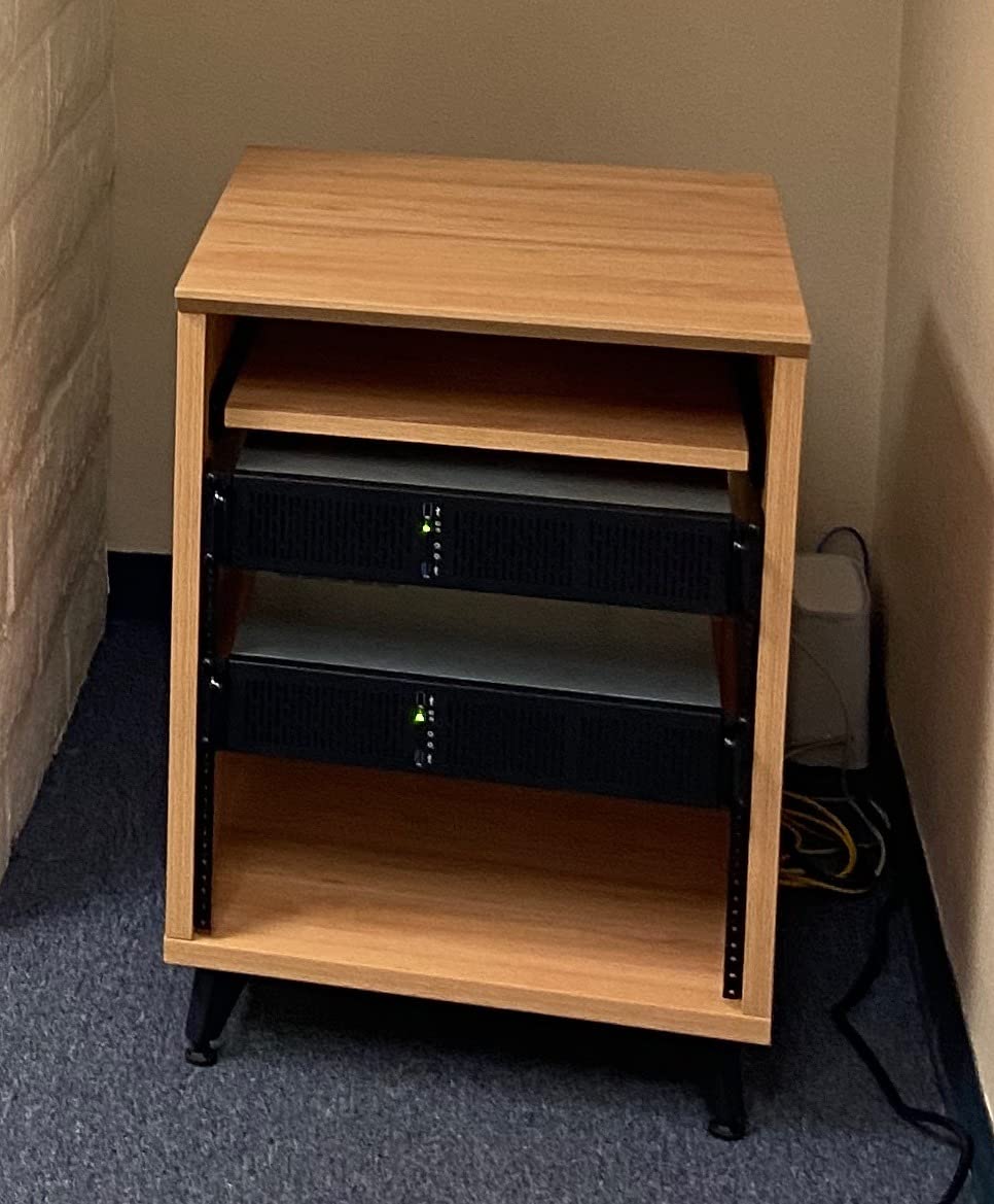 Gator Frameworks Elite Series Studio Desk Workstation with (8U) Adjustable Rack Shelves and Sliding Keyboard Tray; Natural Maple Finish (GFW-ELITEDESK-MPL) customer photo 1