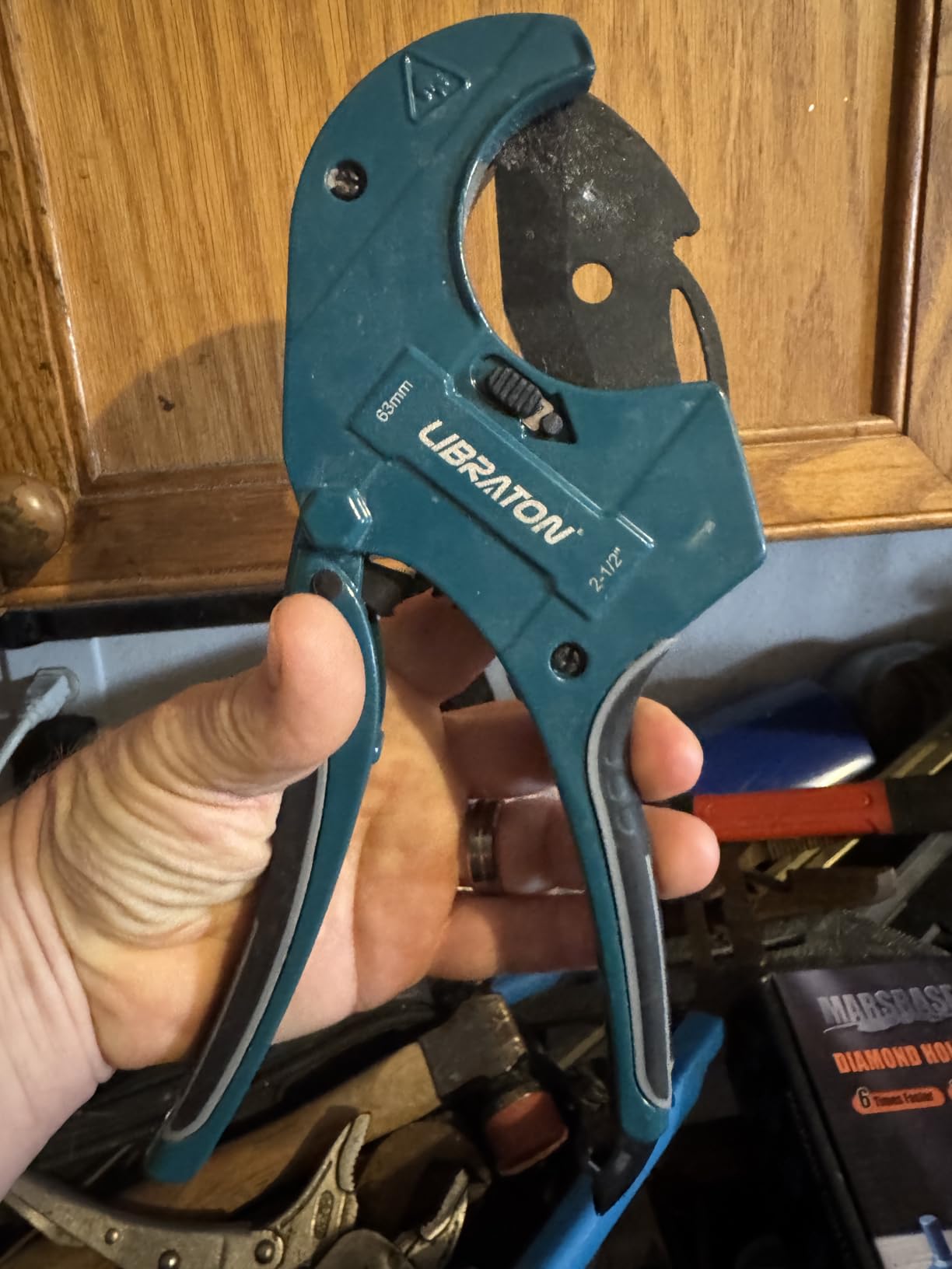 Libraton PVC Pipe Cutter, Up to 2-1/2 inch, Ratchet Pipe Cutter Heavy-Duty, Pex Cutting Tool for Cutting PEX, PVC, PPR Plastic Hoses and Plumbing Pipe customer photo 1