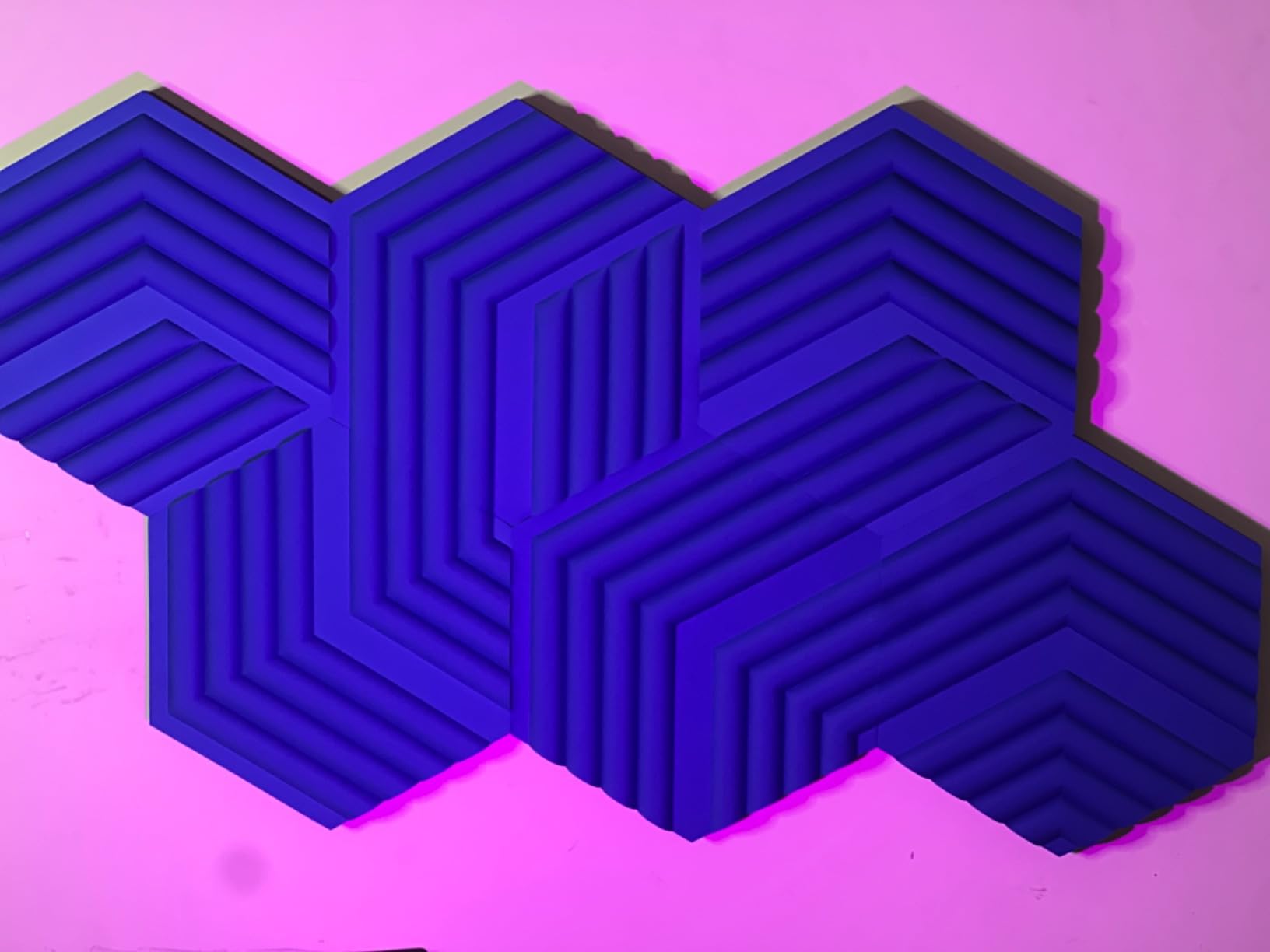 Elgato Wave Panels Starter Set (Blue) - 6 acoustic treatment panels, dual density foam, proprietary EasyClick frames, modular design, easy setup and removal customer photo 2