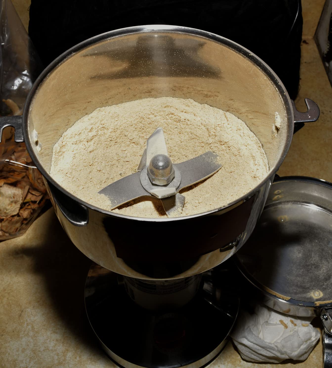 Electric Grain Grinder Mill 1000g High-speed Spice Herb Mill Commercial Powder Machine for Dry Cereals Grain Herb Spice Coffee Corn Bean (1000g Stand Type) customer photo 2