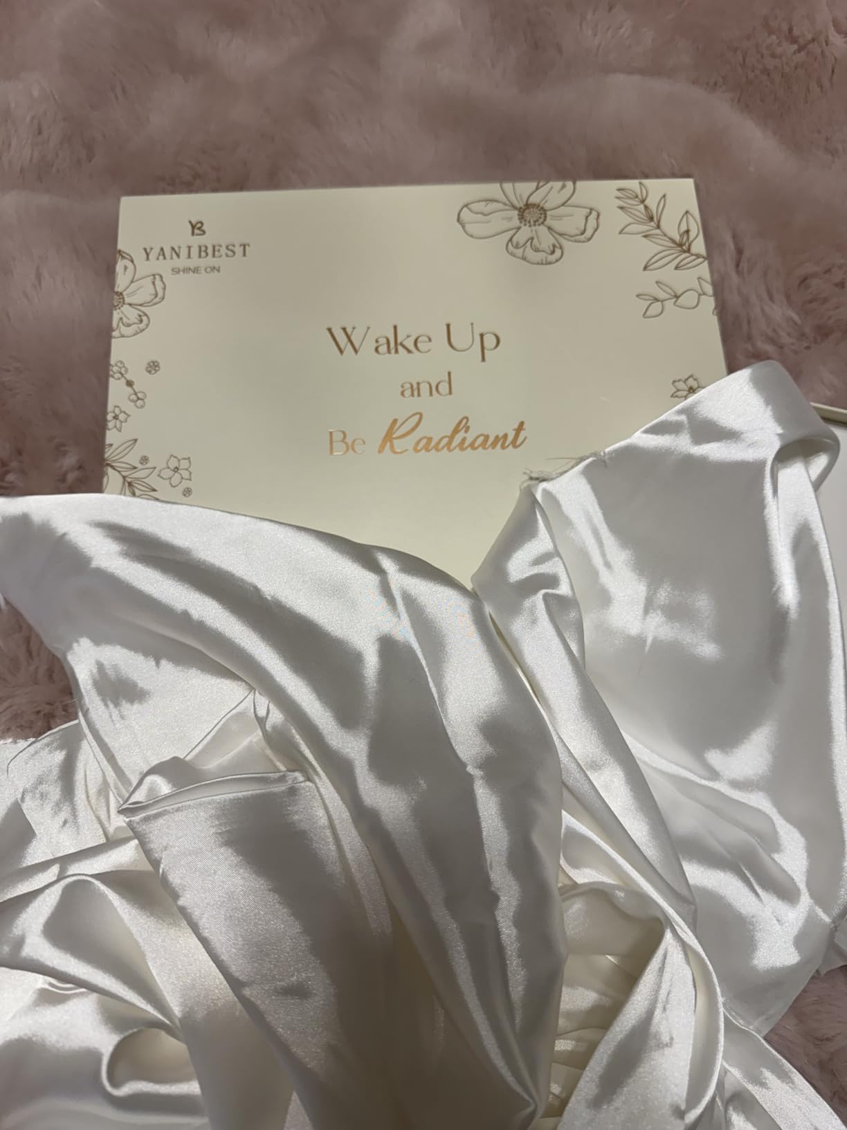 Yanibest Satin Pillowcase, Silk Pillow Cases for Hair and Skin with Zipper, Queen Pillow Cases Set of 2 for 20