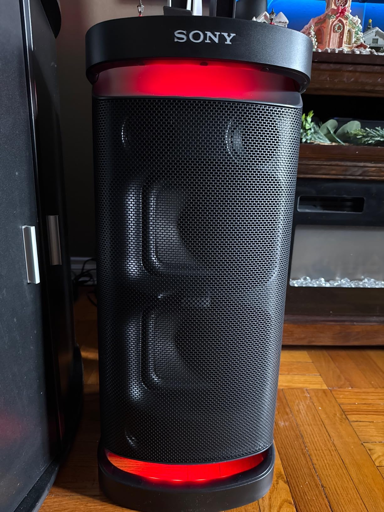 Sony SRS-XP700 X-Series Wireless Portable Bluetooth Karaoke Party Speaker IPX4 Splash-resistant with 25 Hour Battery, Black customer photo 2