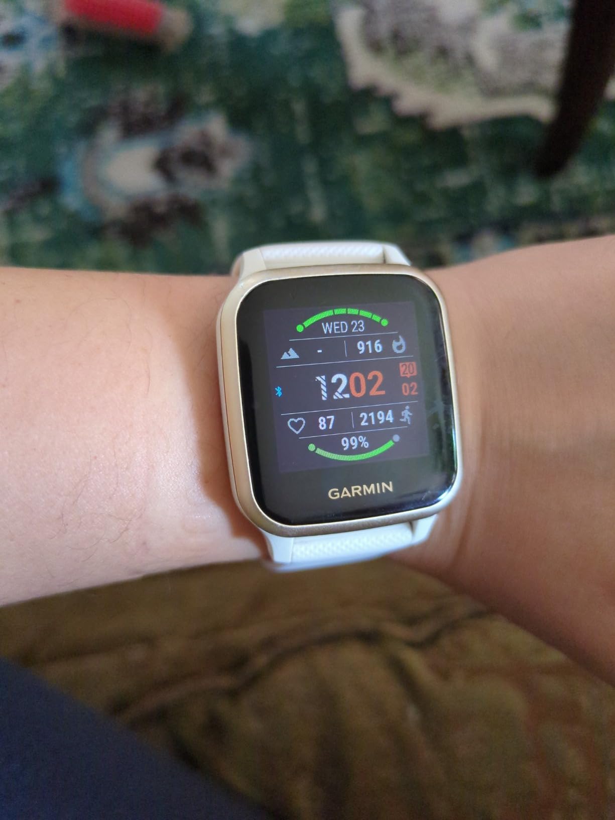 Garmin Venu Sq, GPS Smartwatch with Bright Touchscreen Display, Up to 6 Days of Battery Life, Light Gold and White (Renewed) customer photo 1