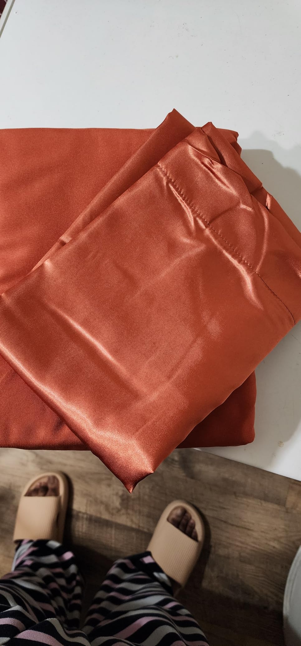 Ersmak Satin Pillowcase Standard Set of 4, Ultra Soft & Silky Satin Pillow Cases for Hair and Skin, Wrinkle Fade Resistant Pillow Covers with Envelope Closure (Blush Pink) customer photo 1