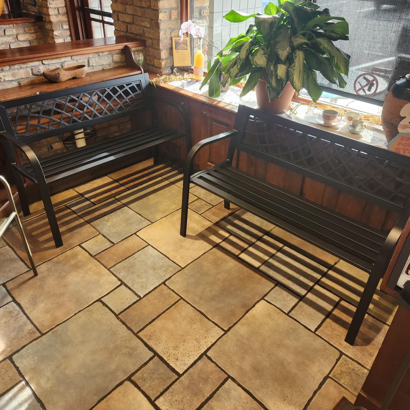 Garden Bench,Outdoor Benches,Iron Steel Frame Patio Bench with Mesh Pattern and Plastic Backrest Armrests for Lawn Yard Porch Work Entryway,Black customer photo 2