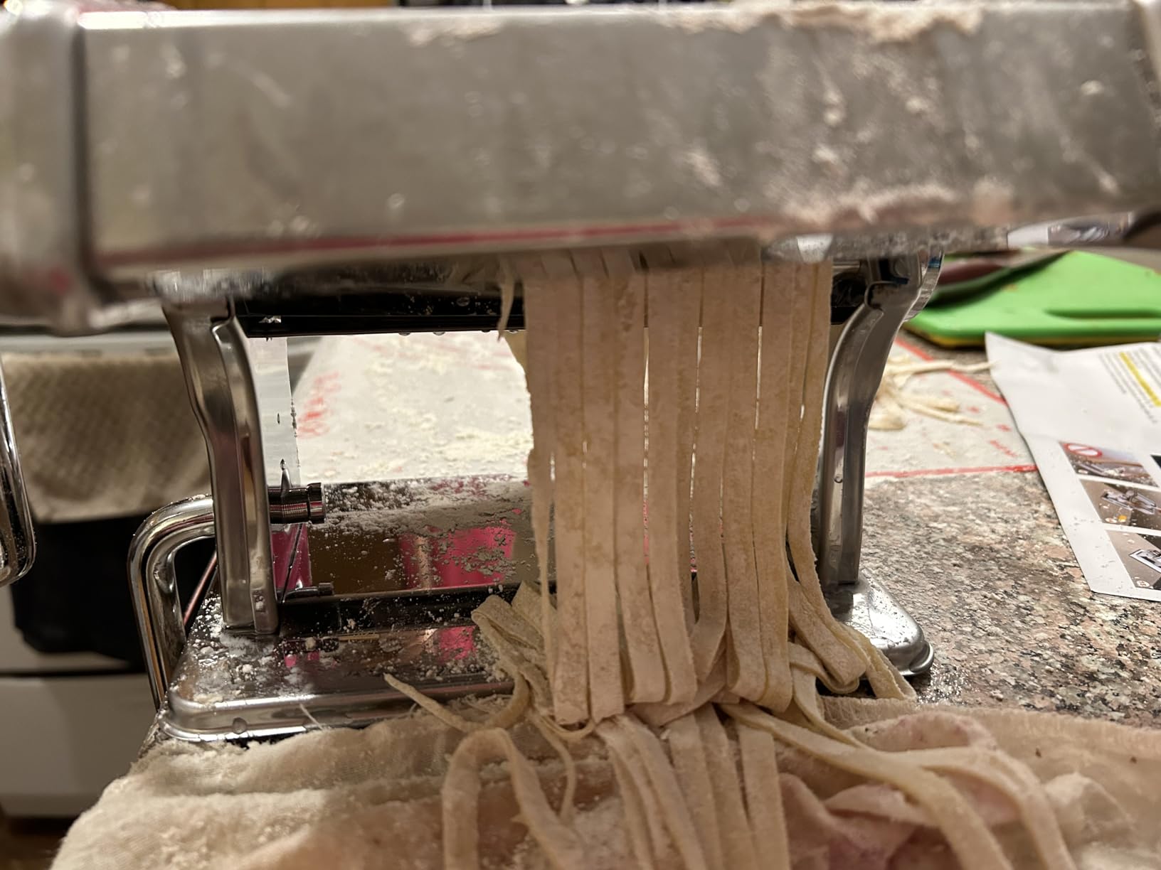 Pasta Maker - 7 Thickness Settings Pasta Roller & 2-in-1 Cutter, Stainless Steel Pasta Machine for Spaghetti, Fettuccine, Ravioli, Lasagna - Includes Hand Crank & Table Clamp customer photo 2