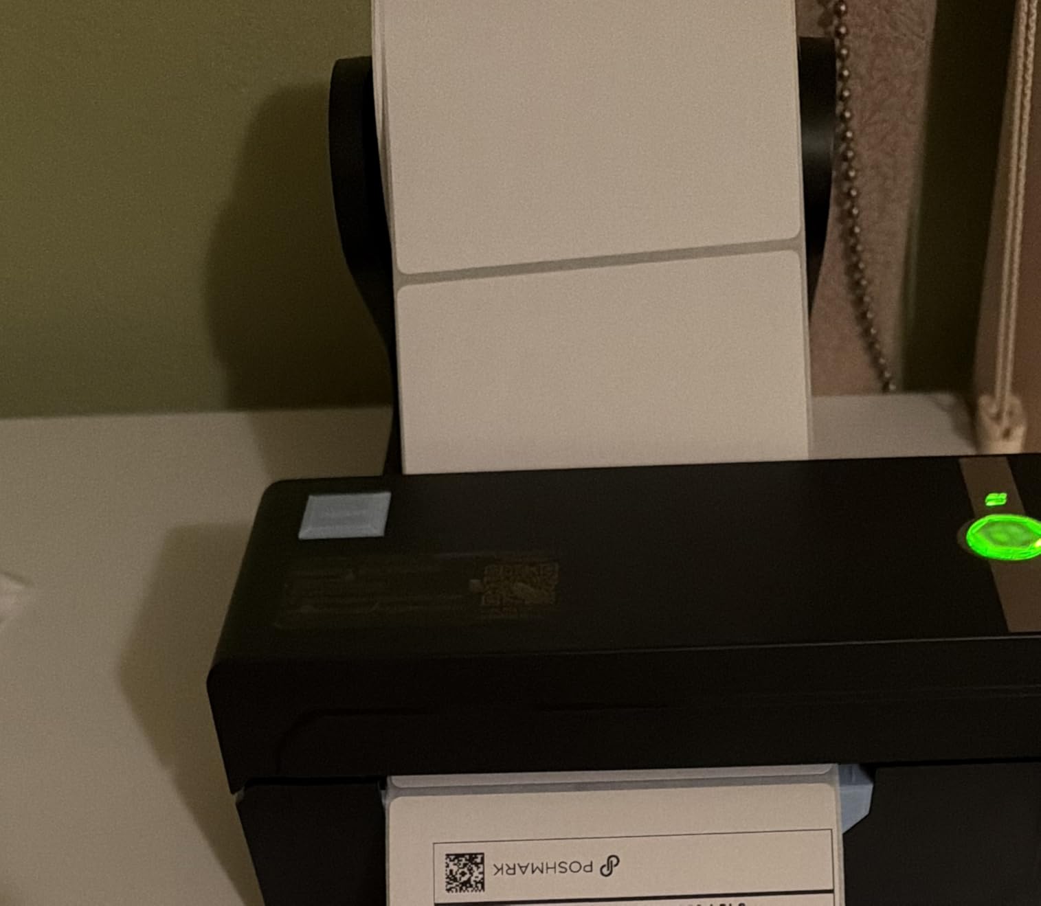 JADENS Bluetooth Thermal Shipping Label Printer - Wireless 4x6 Shipping Label Printer, Compatible with Android, iPhone, Windows & Mac, Widely Used for Ebay, Amazon, Shopify, Etsy, USPS customer photo 2