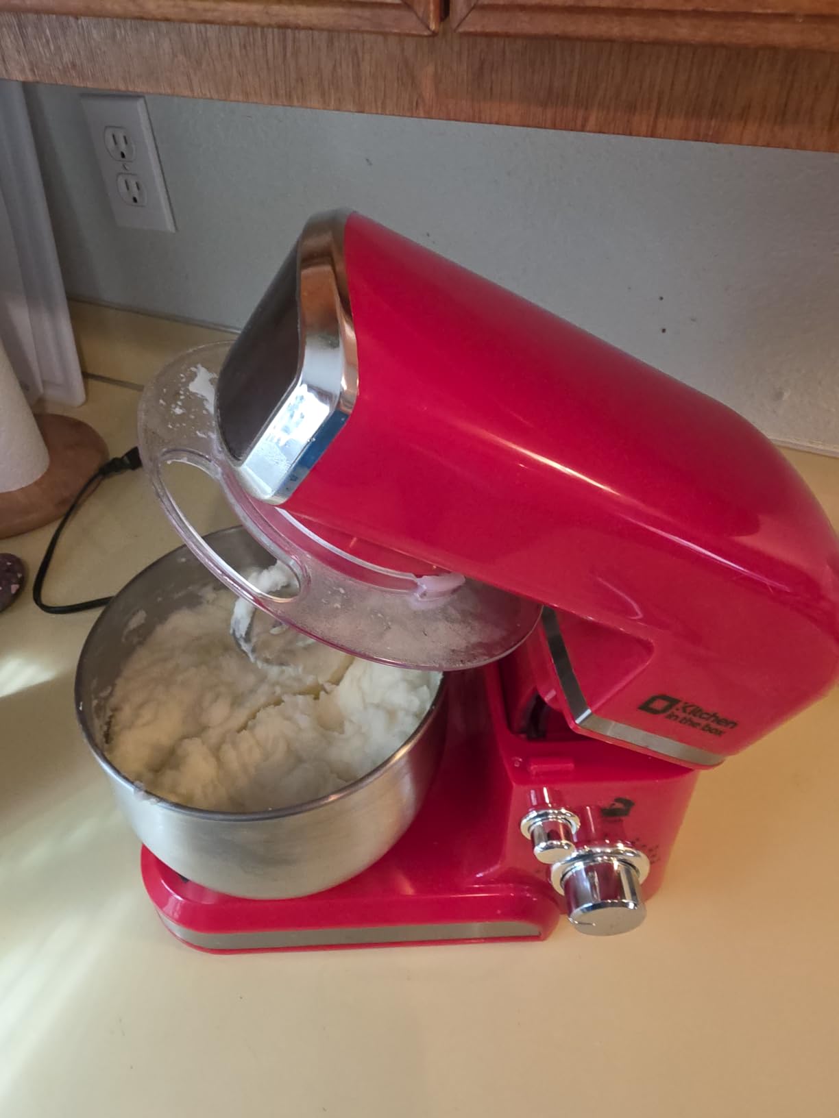 Kitchen in the box Stand Mixer,3.2Qt Small Electric Food Mixer,6 Speeds Portable Lightweight Kitchen Mixer for Daily Use with Egg Whisk,Dough Hook,Flat Beater customer photo 1