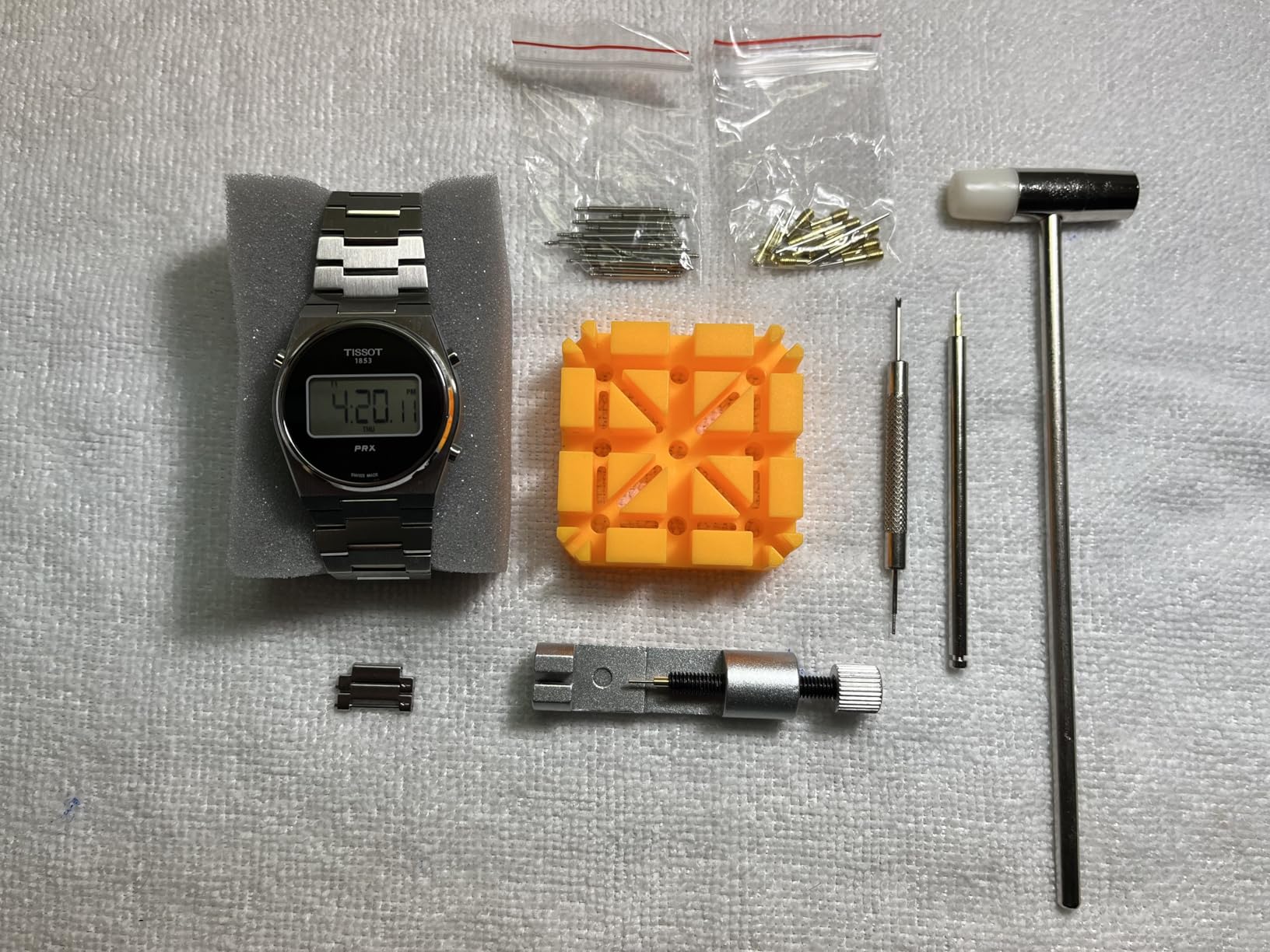 JOREST Watch Link Removal Tool, Watch Band Tool Kit, Repair Kit for Watch Bracelet Adjustment and Replacement and Resizing, With User Manual, Watch Link Remover, 20PCS Spring Bars, 13PCS Spare Needle customer photo 2
