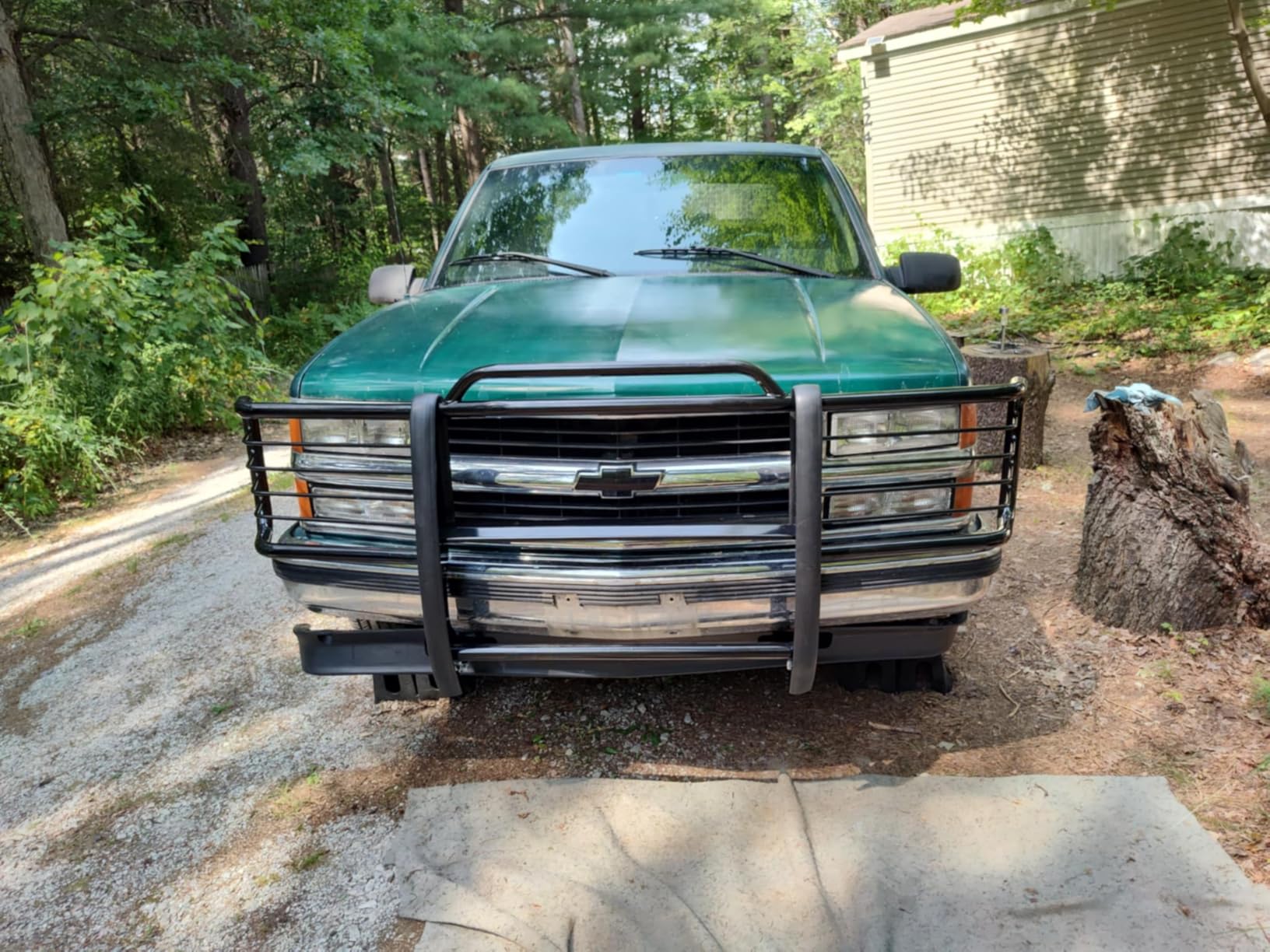 KUAFU Front Grille Brush Guard Compatible with 1988-1999 Chevy/GMC C/K Series 1500 2500 3500, 1992-1994 Blazer, Jimmy, 1995-1999 Tahoe, Yukon Bull Bar Bumper GrillGuard Protector Brush Push Bar customer photo 1