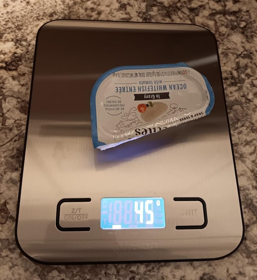 Etekcity Digital Food Kitchen Scale, Grams and Oz for Weight Loss, Baking and Cooking, 0.05oz/1g Precise Graduation,5 Weight Units, IPX6 Waterproof, USB Rechargeable,304 Stainless Steel-Silver, 22lb customer photo 1