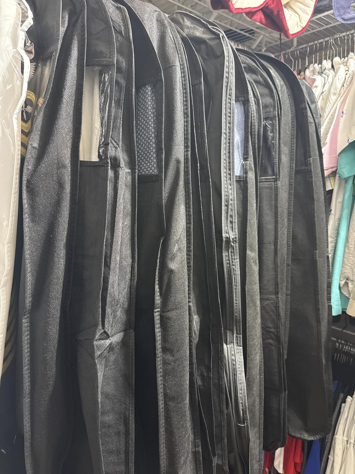 KIMBORA 43 inch Suit Bags for Closet Storage and Travel, Gusseted Hanging Garment Bags with Handles for Clothes, Coats, Jackets, Shirts (3 Packs) customer photo 1