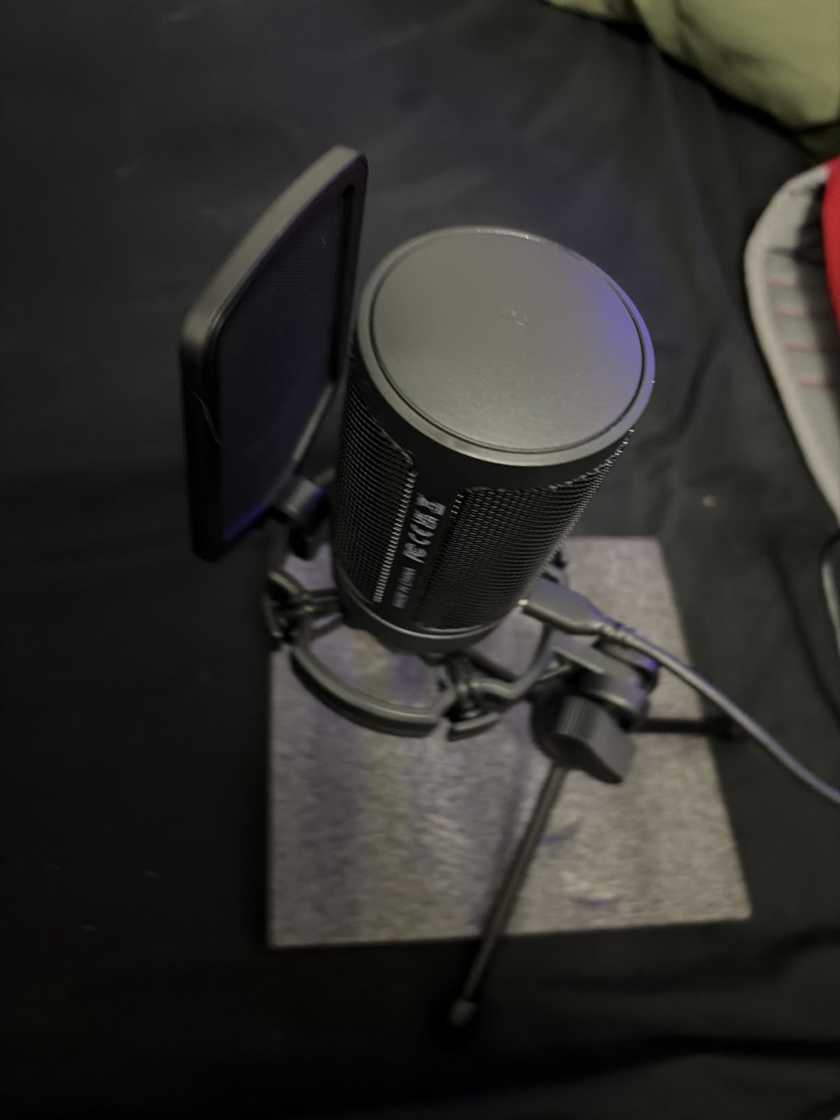 FIFINE Gaming USB Microphone for PC PS5, Condenser Mic with Quick Mute, RGB Indicator, Tripod Stand, Pop Filter, Shock Mount, Gain Control for Streaming Discord Twitch Podcasts Videos- AmpliGame customer photo 2