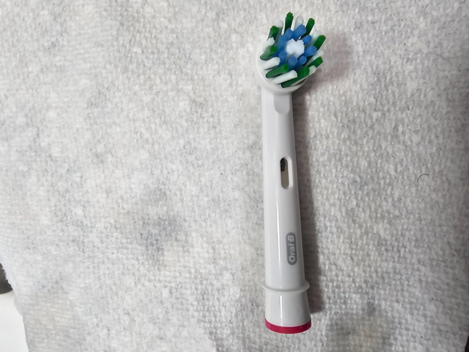 Philips Sonicare 4100 Rechargeable Electric Toothbrush, 1 Brush Head, Black customer photo 1
