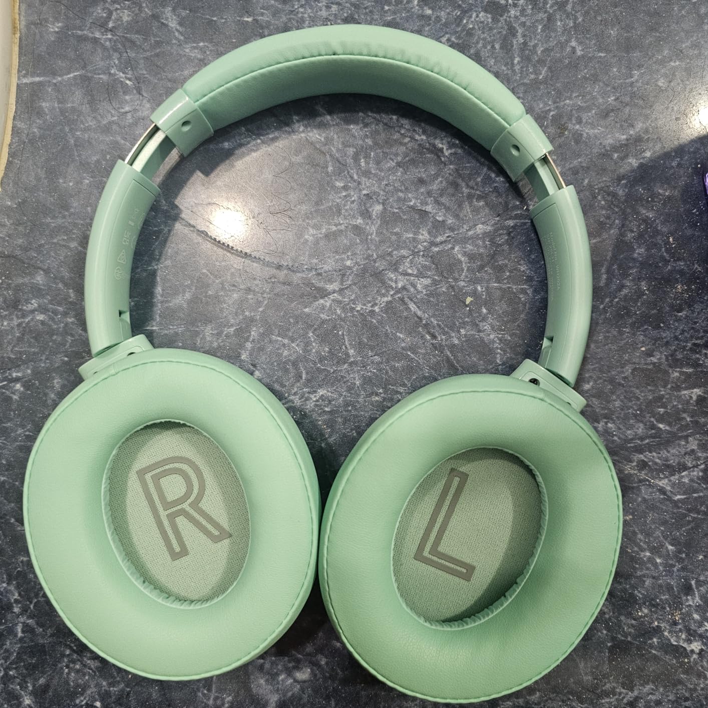 BERIBES Bluetooth Headphones Over Ear, 65H Playtime and 6 EQ Music Modes Wireless Headphones with Microphone, HiFi Stereo Foldable Lightweight Headset, Deep Bass for Home Office Cellphone PC Ect. customer photo 2