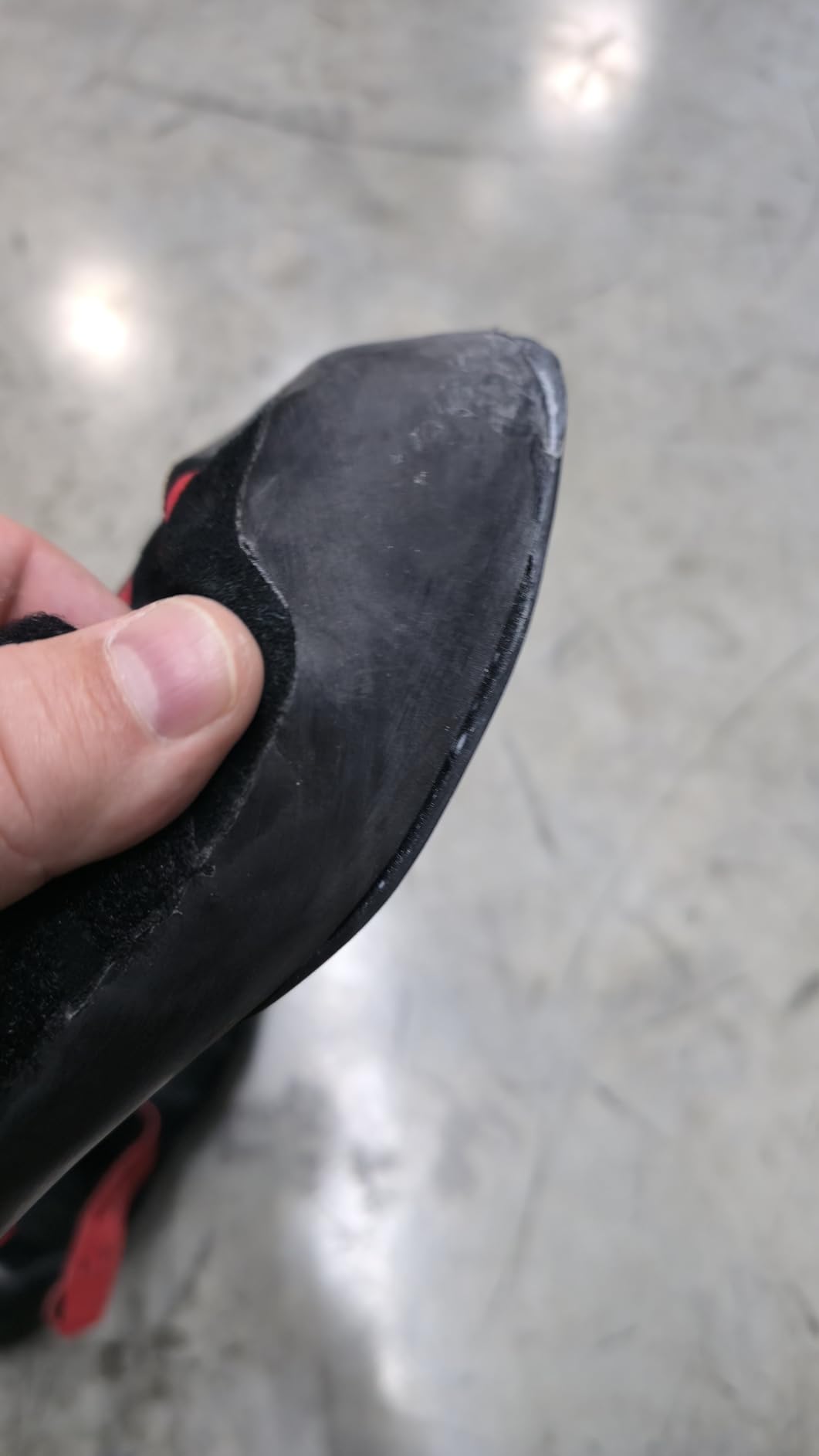 La Sportiva Mens Tarantula Rock Climbing Shoes customer photo 2