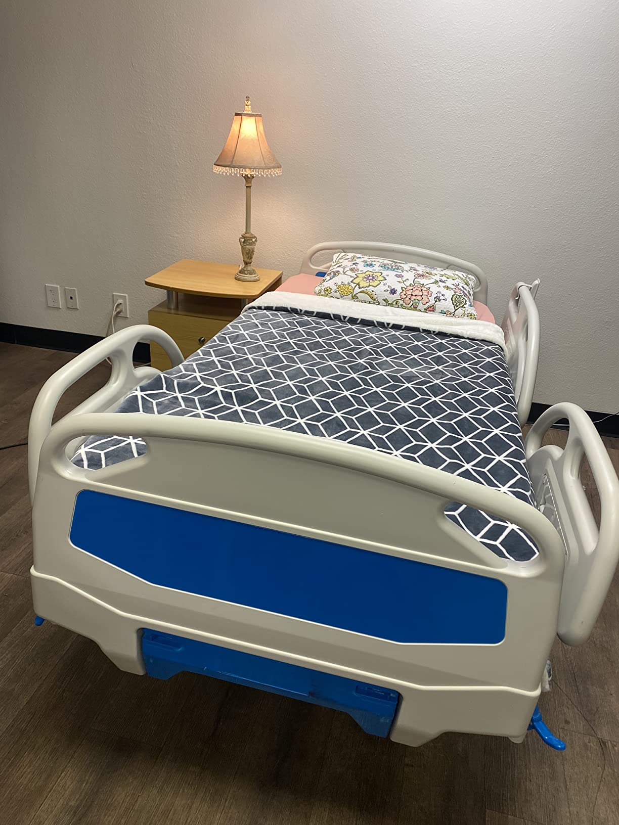 Point A (PAM-5) Enhanced Full Electric Hospital ICU Bed for Commercial/Home Use, 5.9