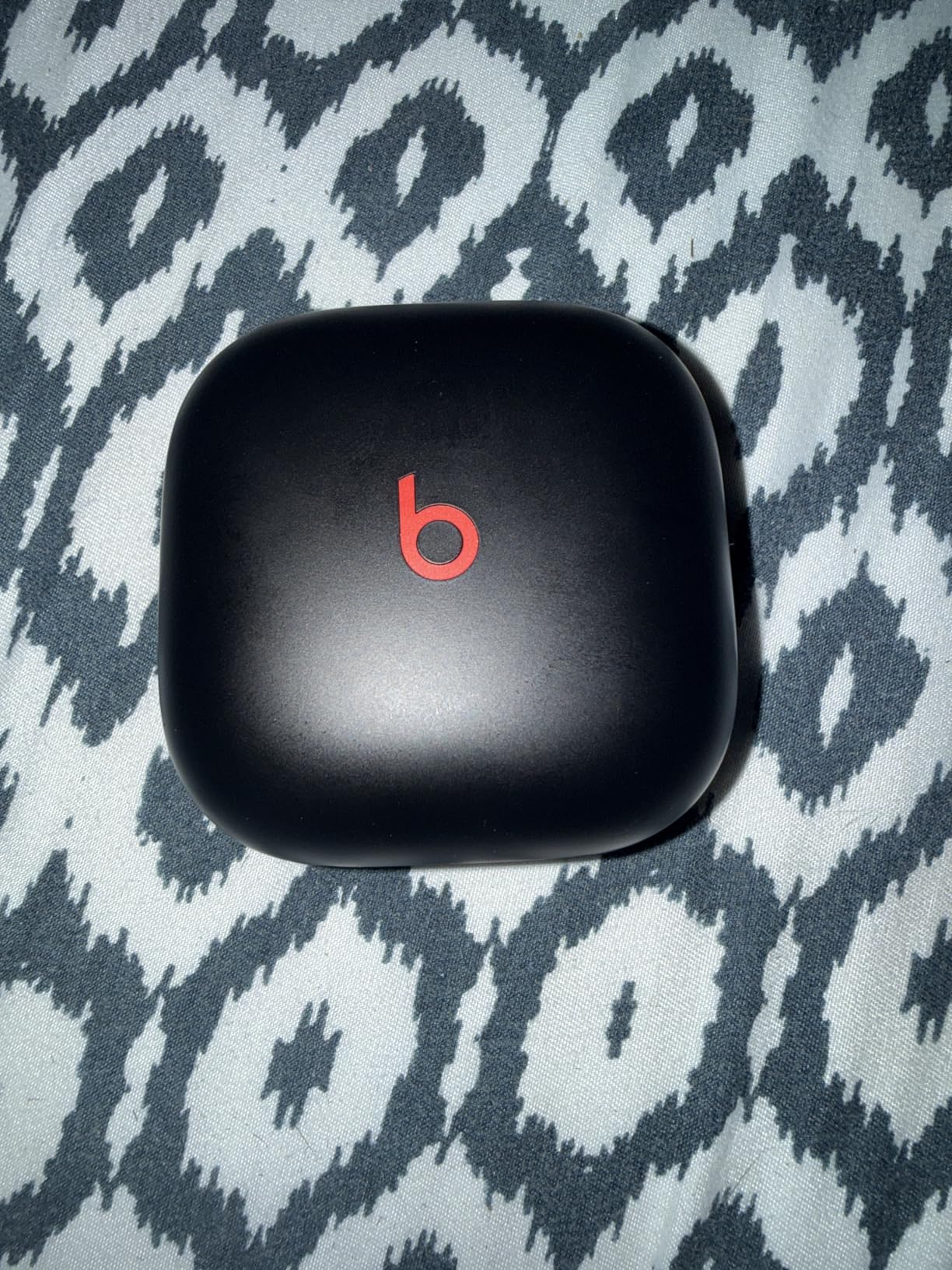 Beats by Dr. Dre - Beats Fit Pro True Wireless Noise Cancelling In-Ear Headphones - Sage Gray (Renewed) customer photo 1